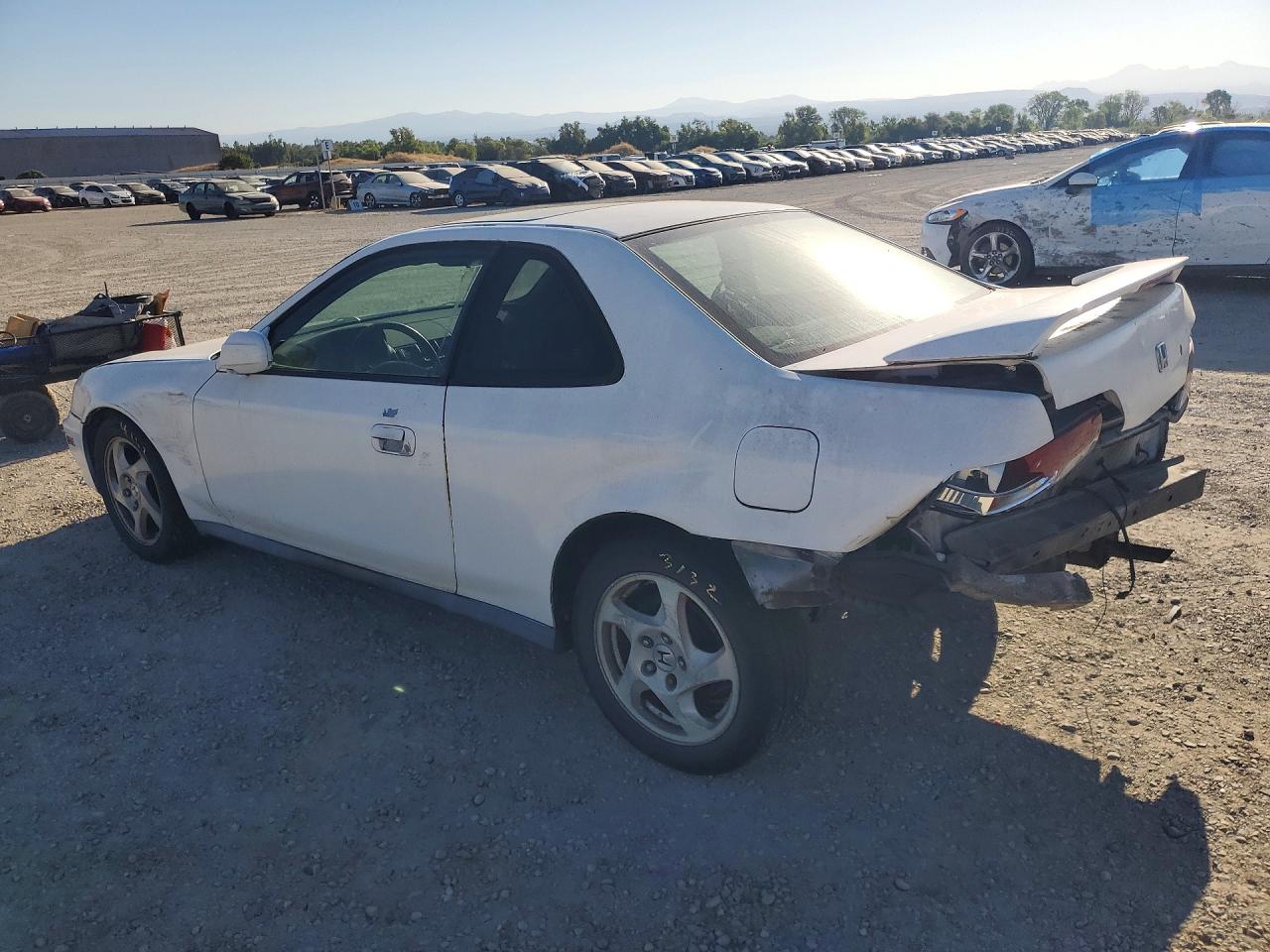 1998 Honda Prelude Белый vin: JHMBB6244WC001602