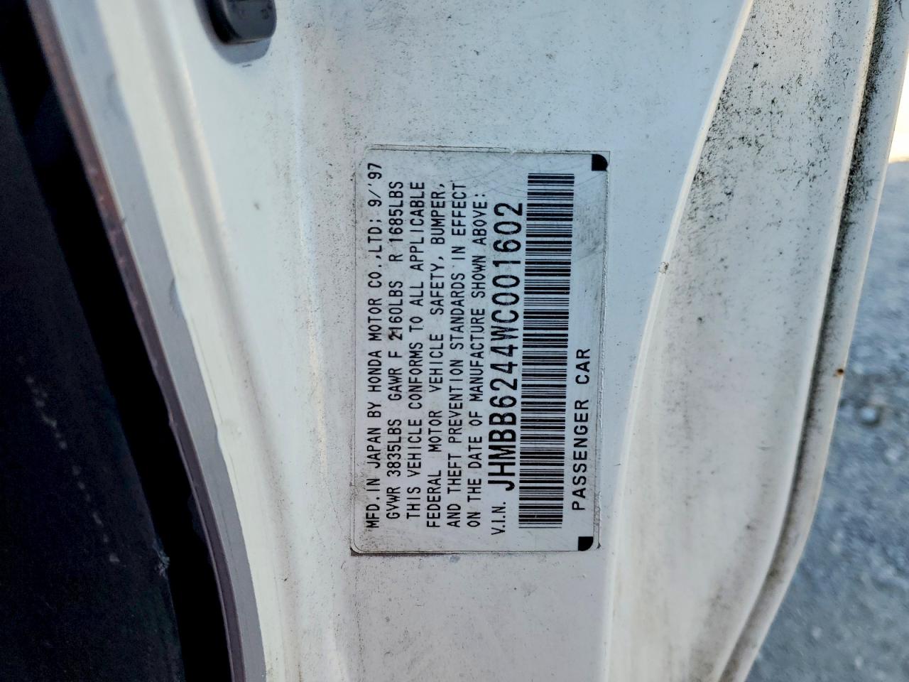 1998 Honda Prelude Белый vin: JHMBB6244WC001602