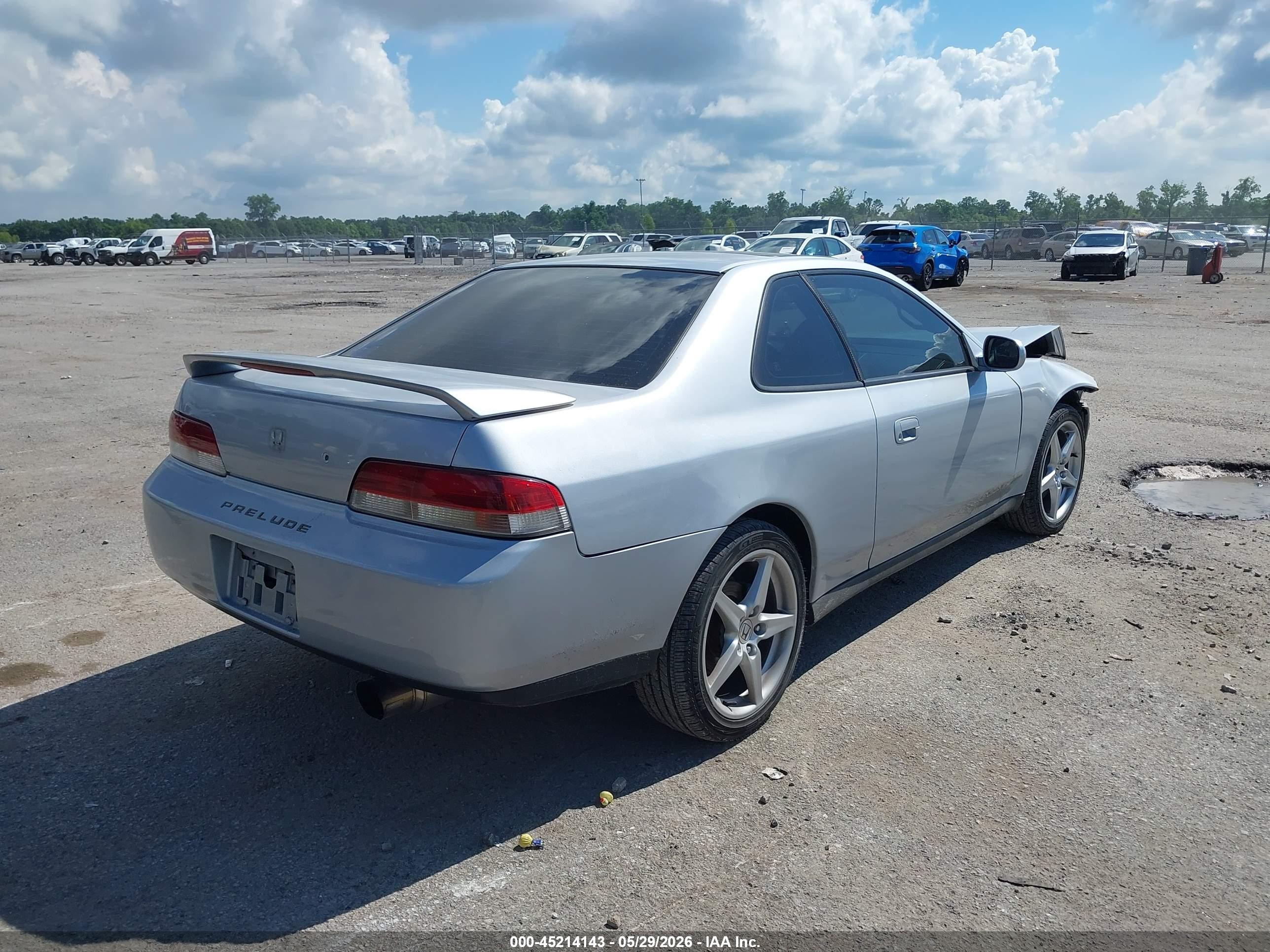 2001 Honda Prelude   Silver vin: JHMBB62451C011063