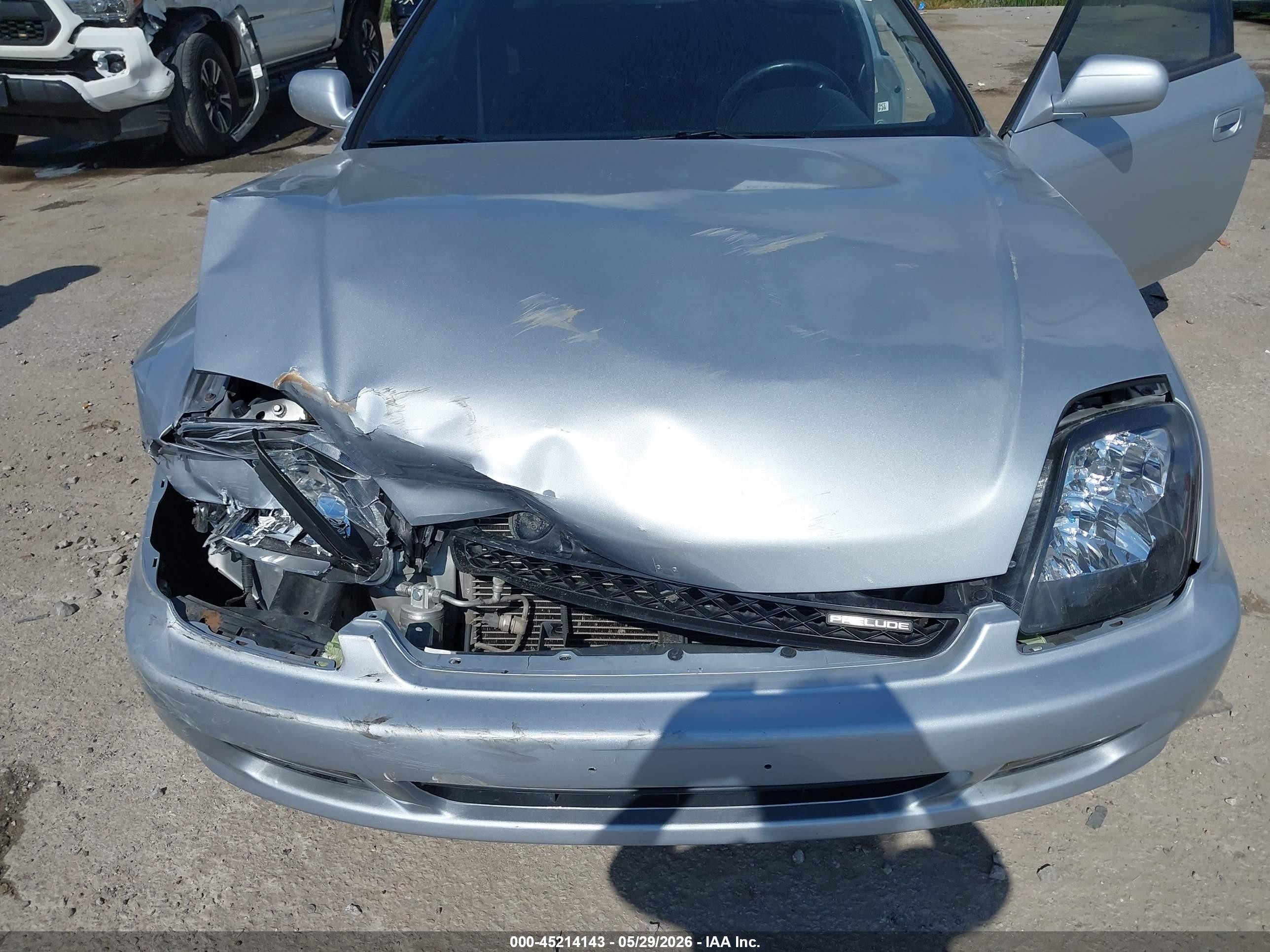 2001 Honda Prelude   Silver vin: JHMBB62451C011063