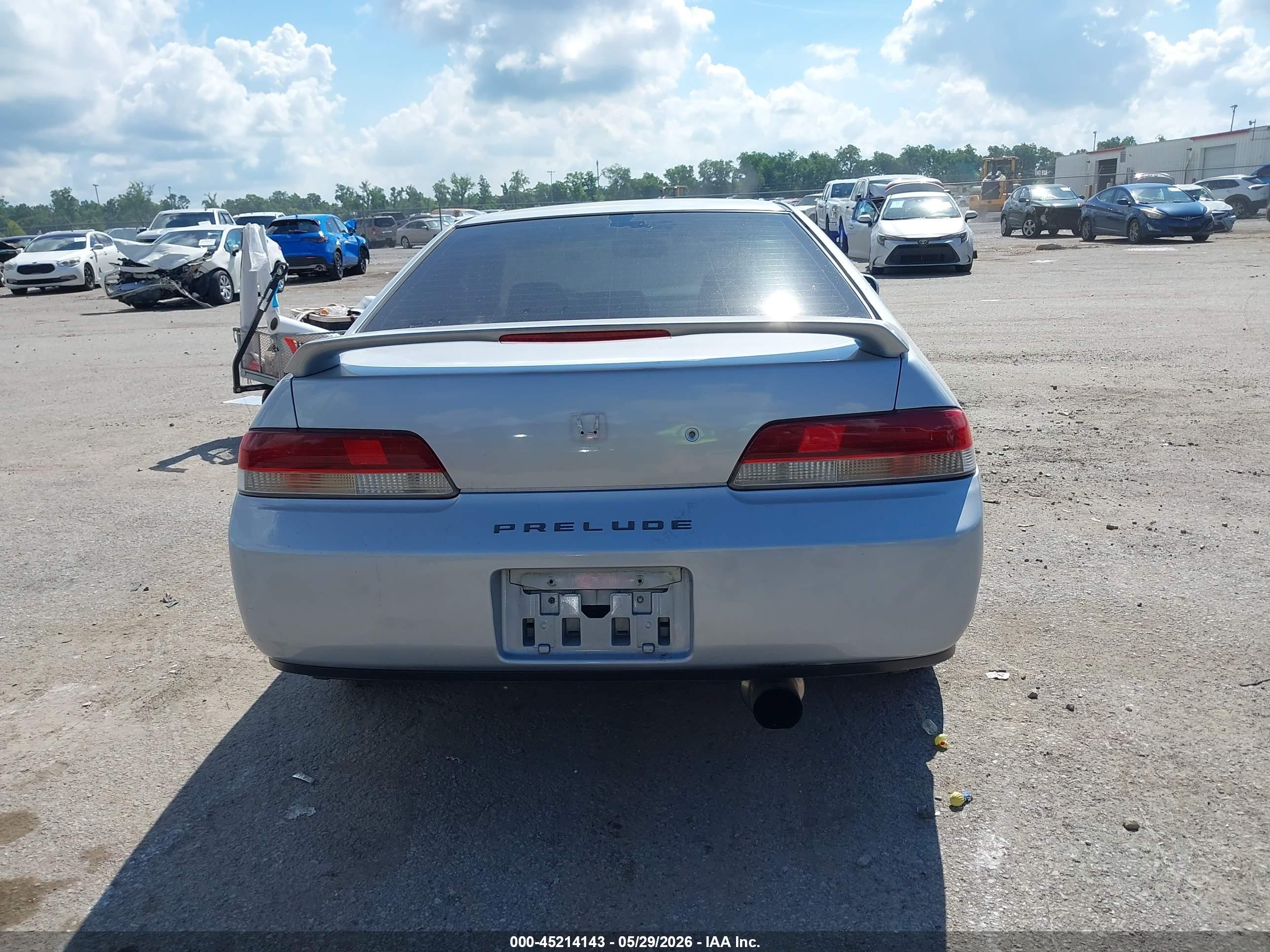 2001 Honda Prelude   Silver vin: JHMBB62451C011063