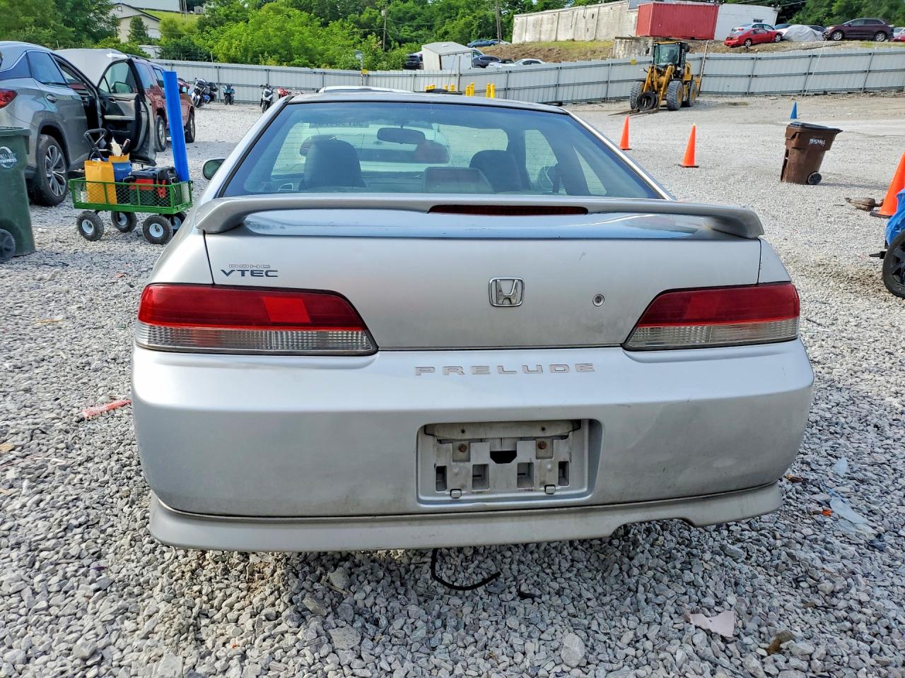 2001 Honda Prelude Silver vin: JHMBB62471C001215