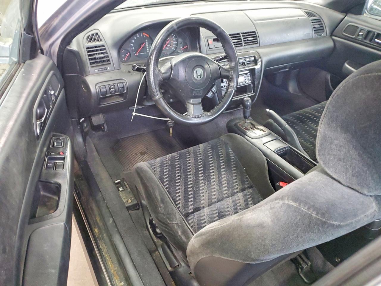 2001 Honda Prelude Silver vin: JHMBB62481C002356