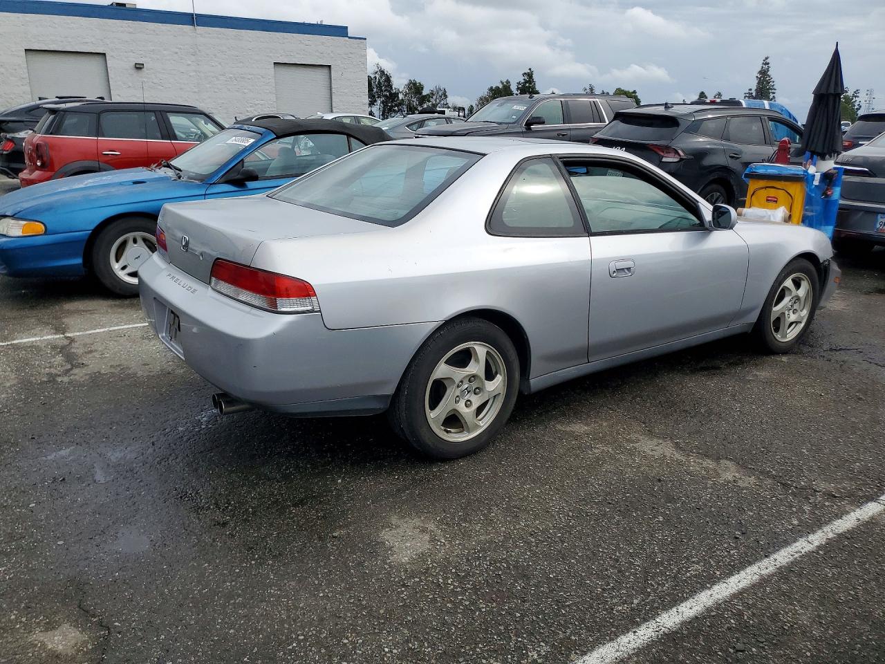 2001 Honda Prelude Silver vin: JHMBB624X1C007025