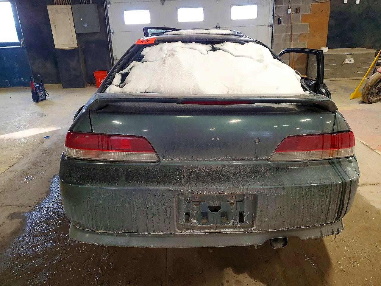 1997 Honda Prelude Gray vin: JHMBB624XVC002378