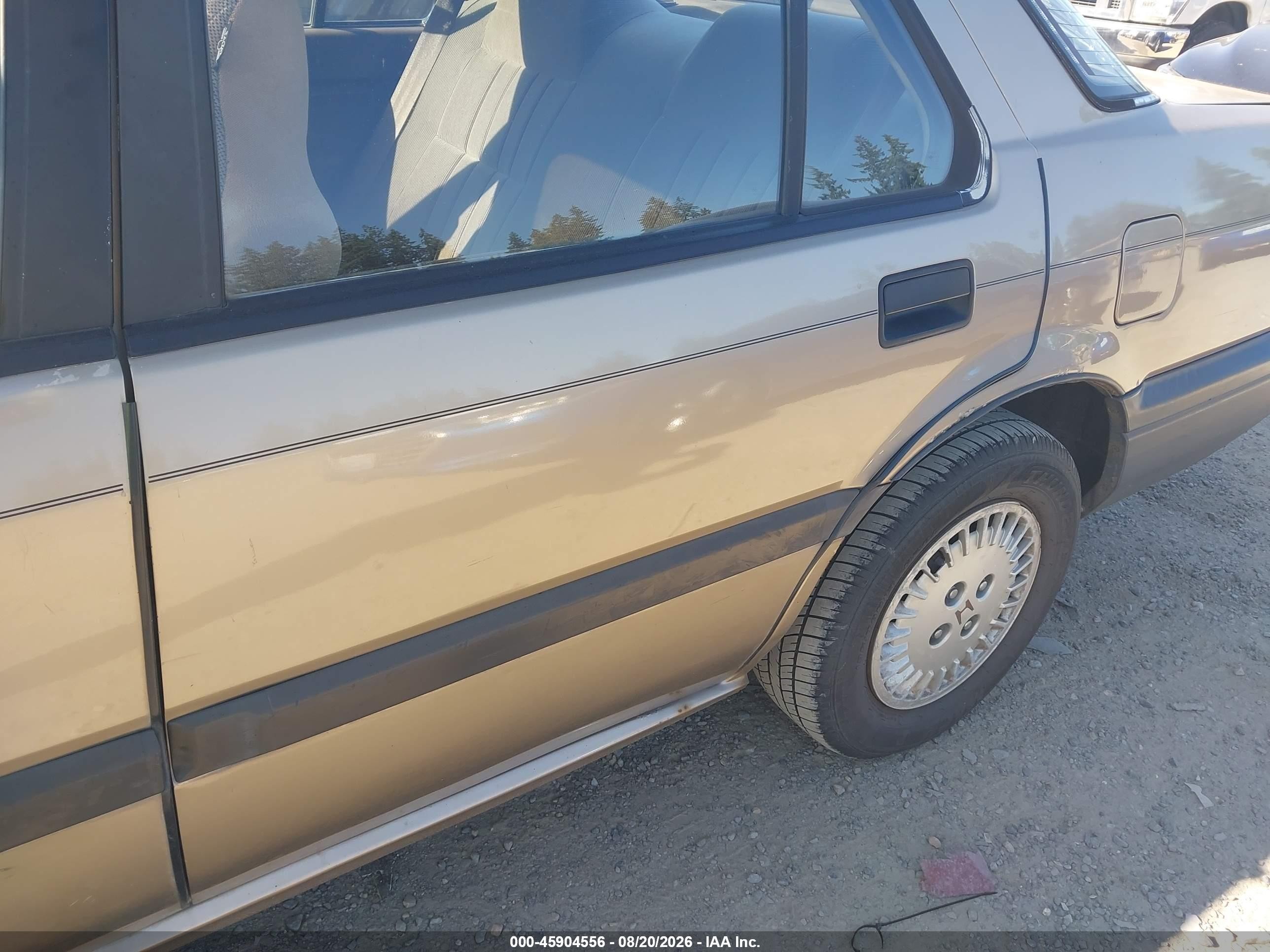 1987 Honda Accord Dx Gold vin: JHMCA5523HC024478