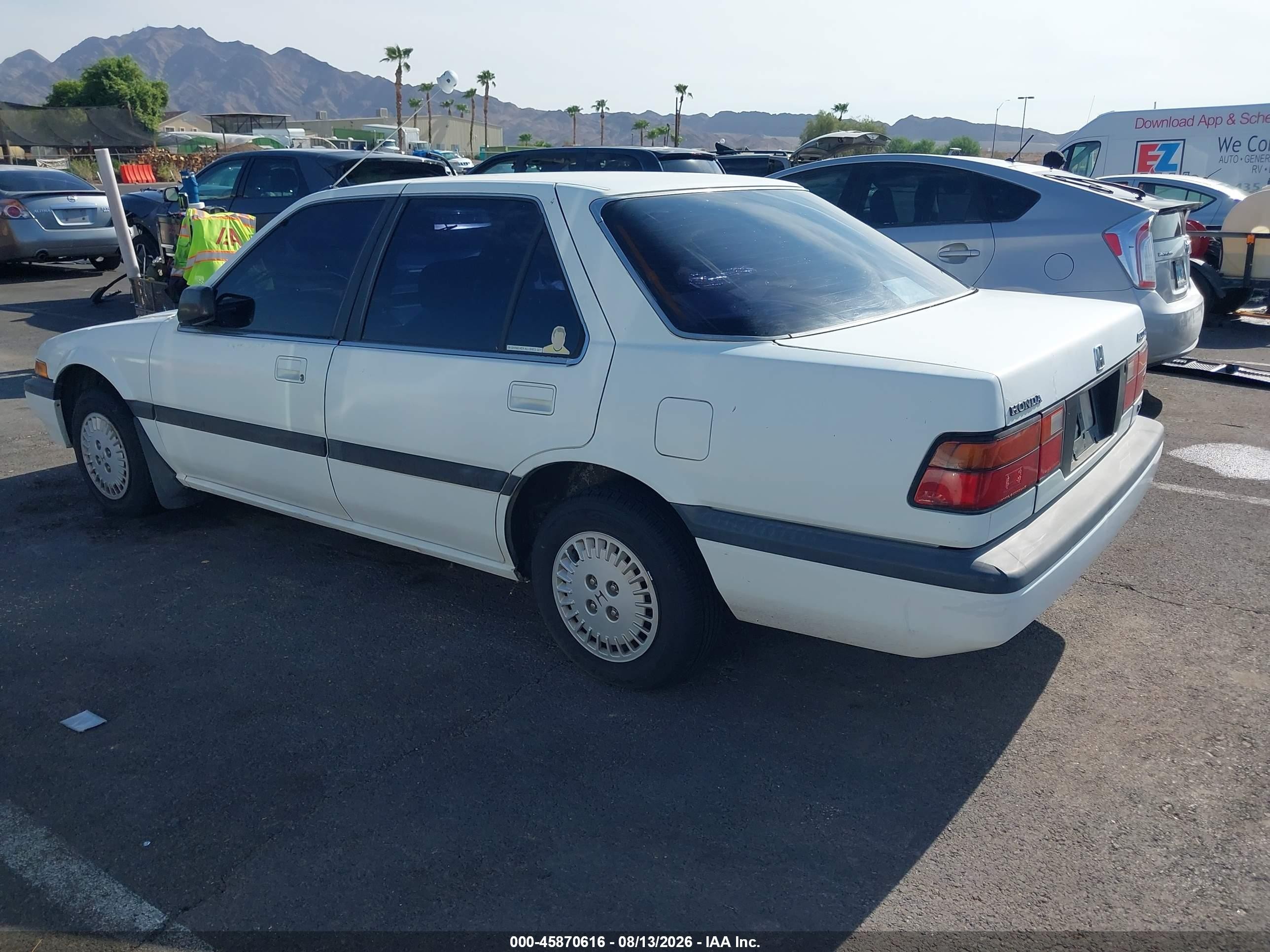 1987 Honda Accord Lx White vin: JHMCA5630HC067778