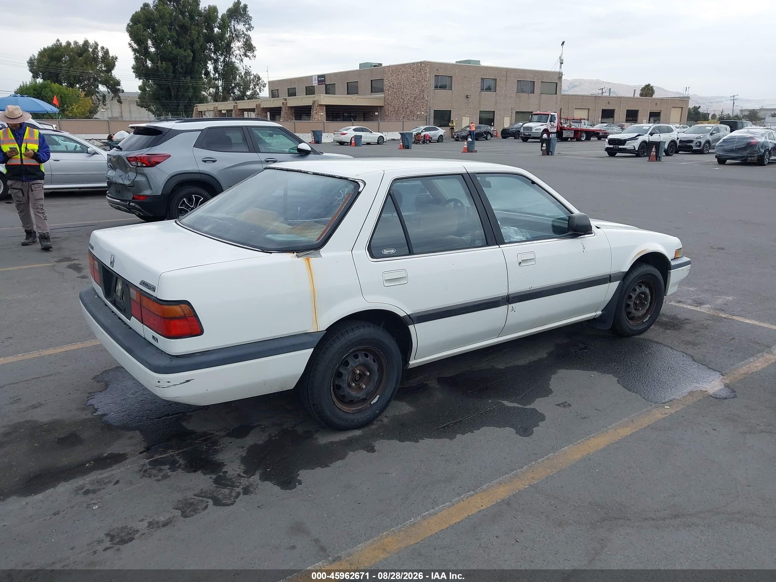1987 Honda Accord Lx White vin: JHMCA5634HC095146
