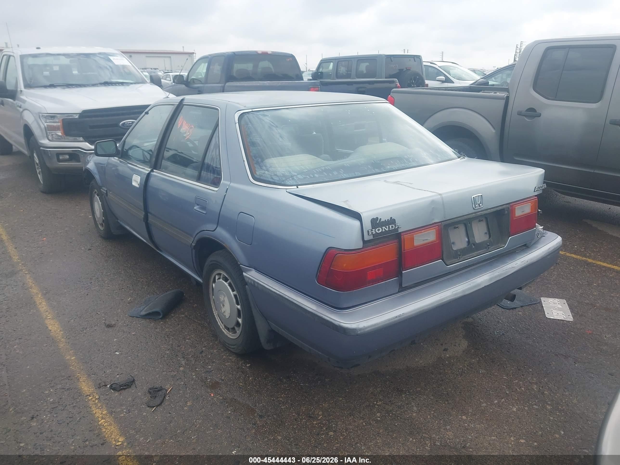 1989 Honda Accord Lxi Blue vin: JHMCA5645KC104002