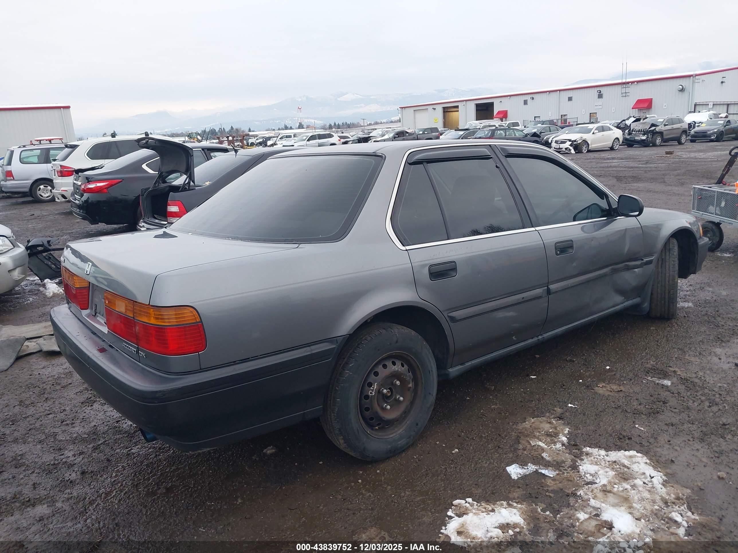 1990 Honda Accord Dx/lx Gray vin: JHMCB7646LC122373