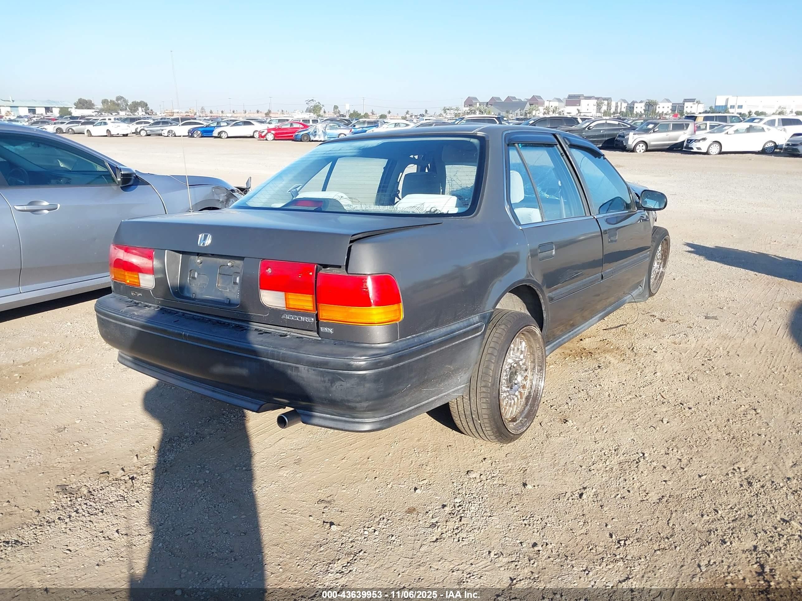 1992 Honda Accord Dx/lx Gray vin: JHMCB764XNC046496