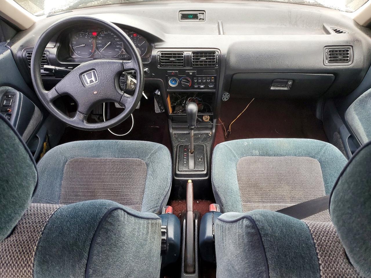 1990 Honda Accord Lx White vin: JHMCB7652LC115736
