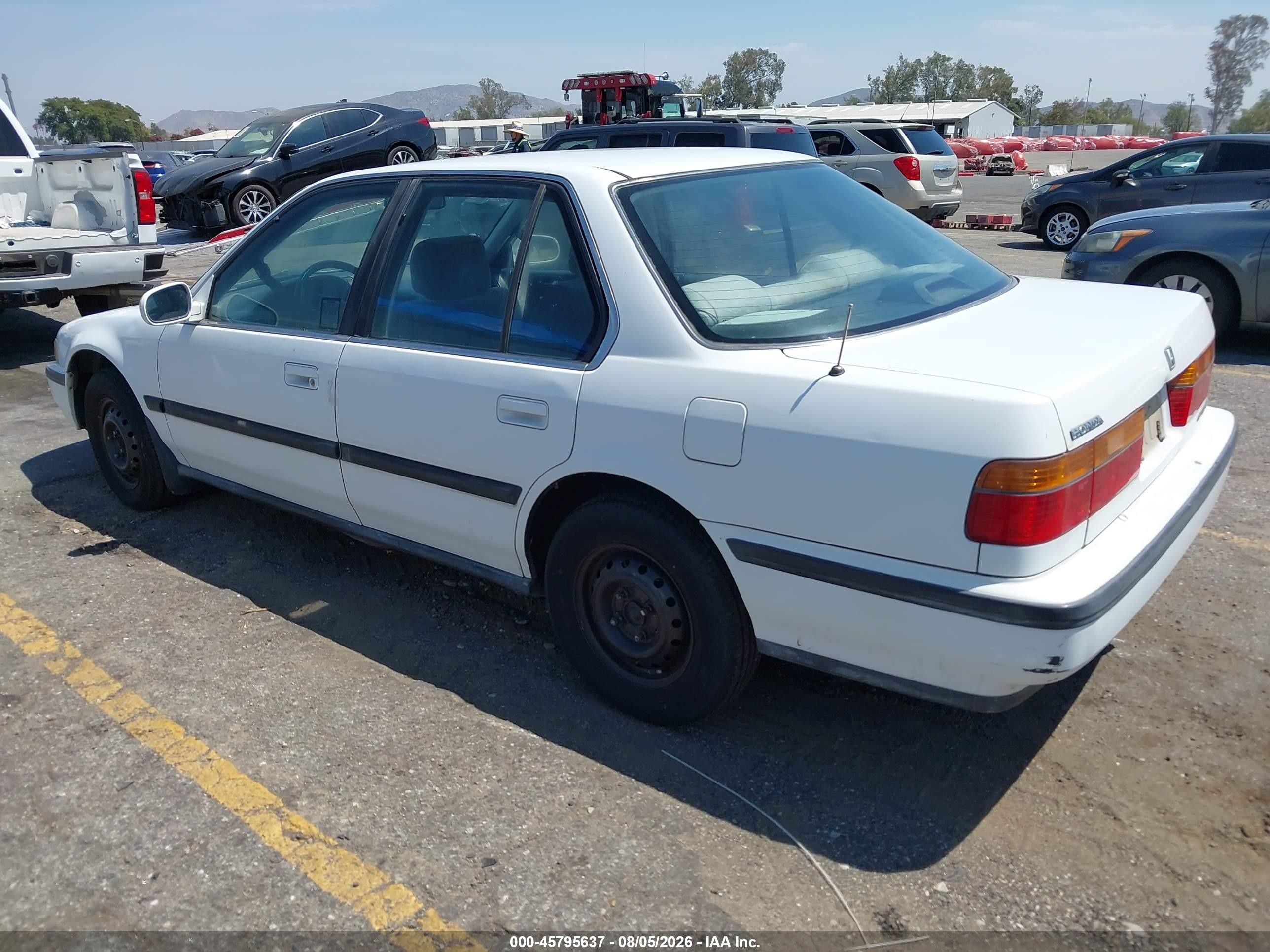 1991 Honda Accord Lx/ex White vin: JHMCB7652MC048265