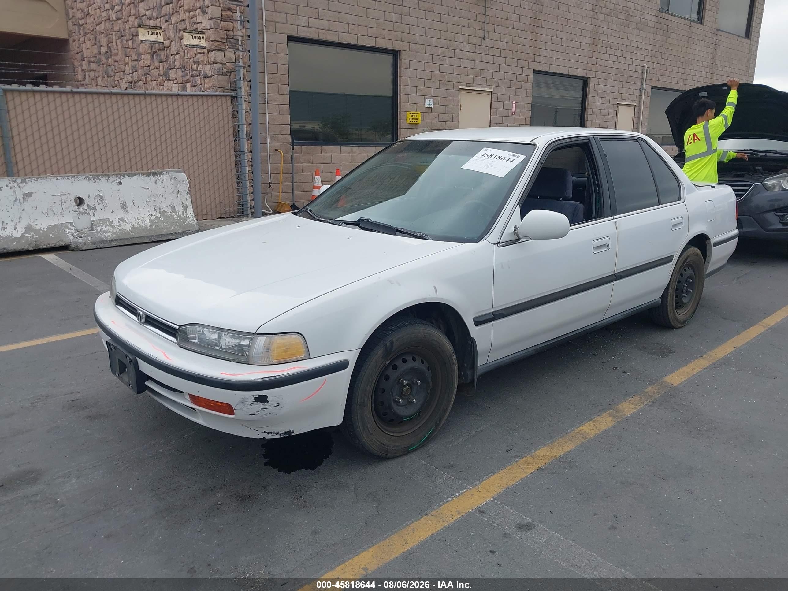 1992 Honda Accord Lx/ex White vin: JHMCB7652NC035095