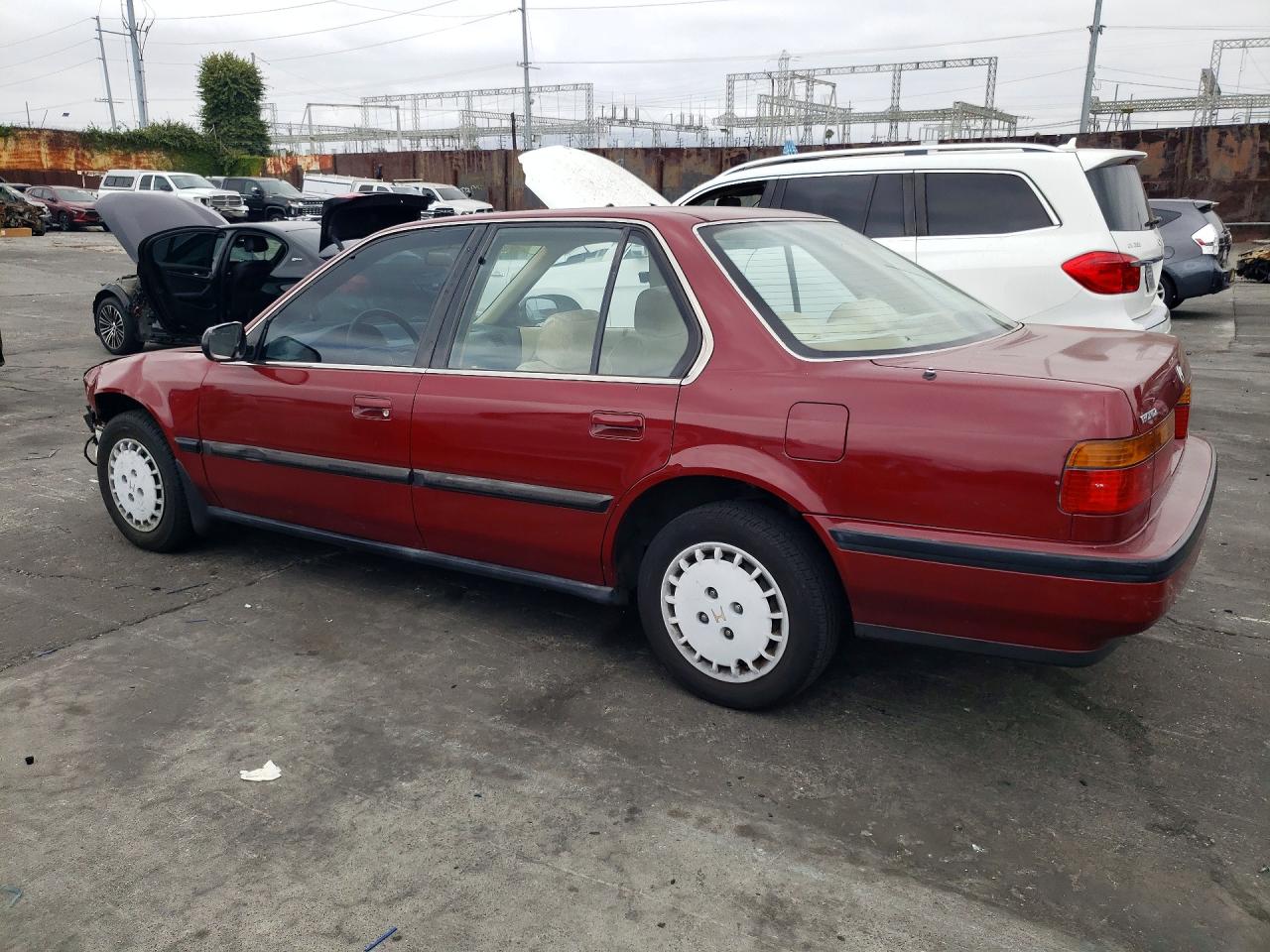 1990 Honda Accord Lx Burgundy vin: JHMCB7653LC053490