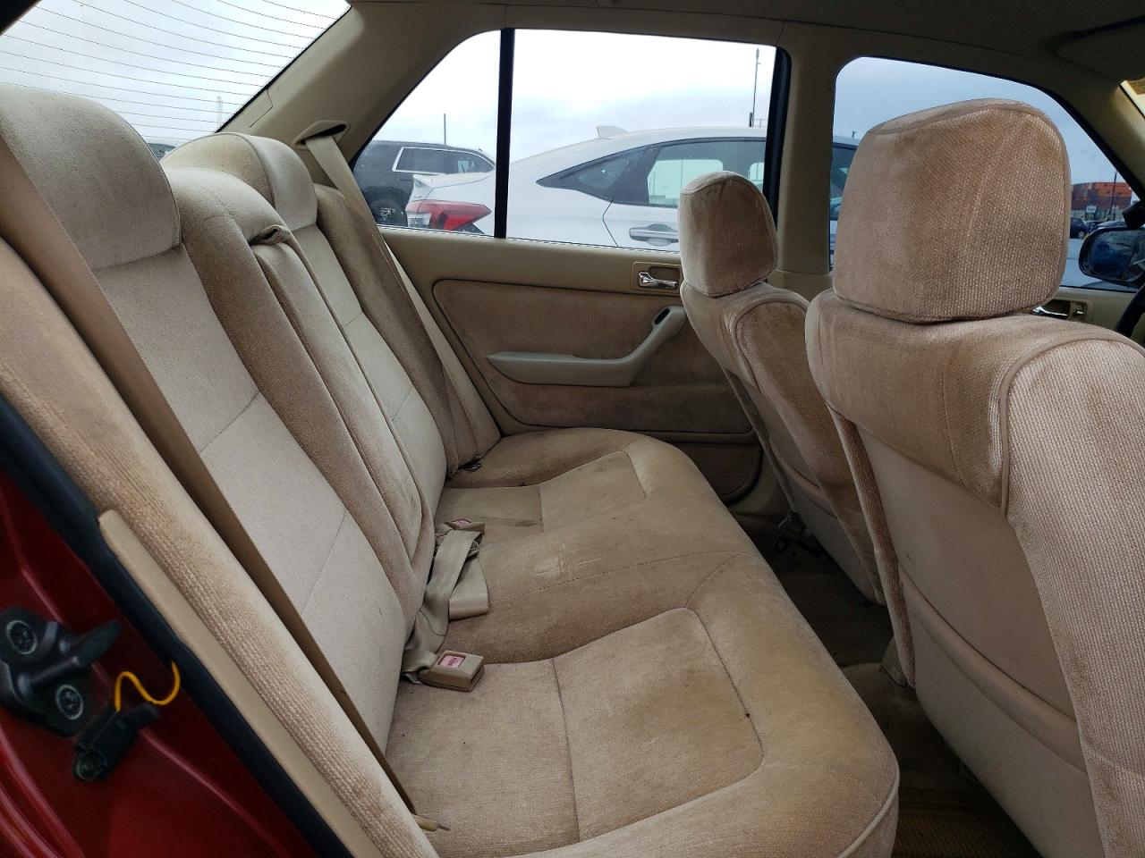 1990 Honda Accord Lx Burgundy vin: JHMCB7653LC053490