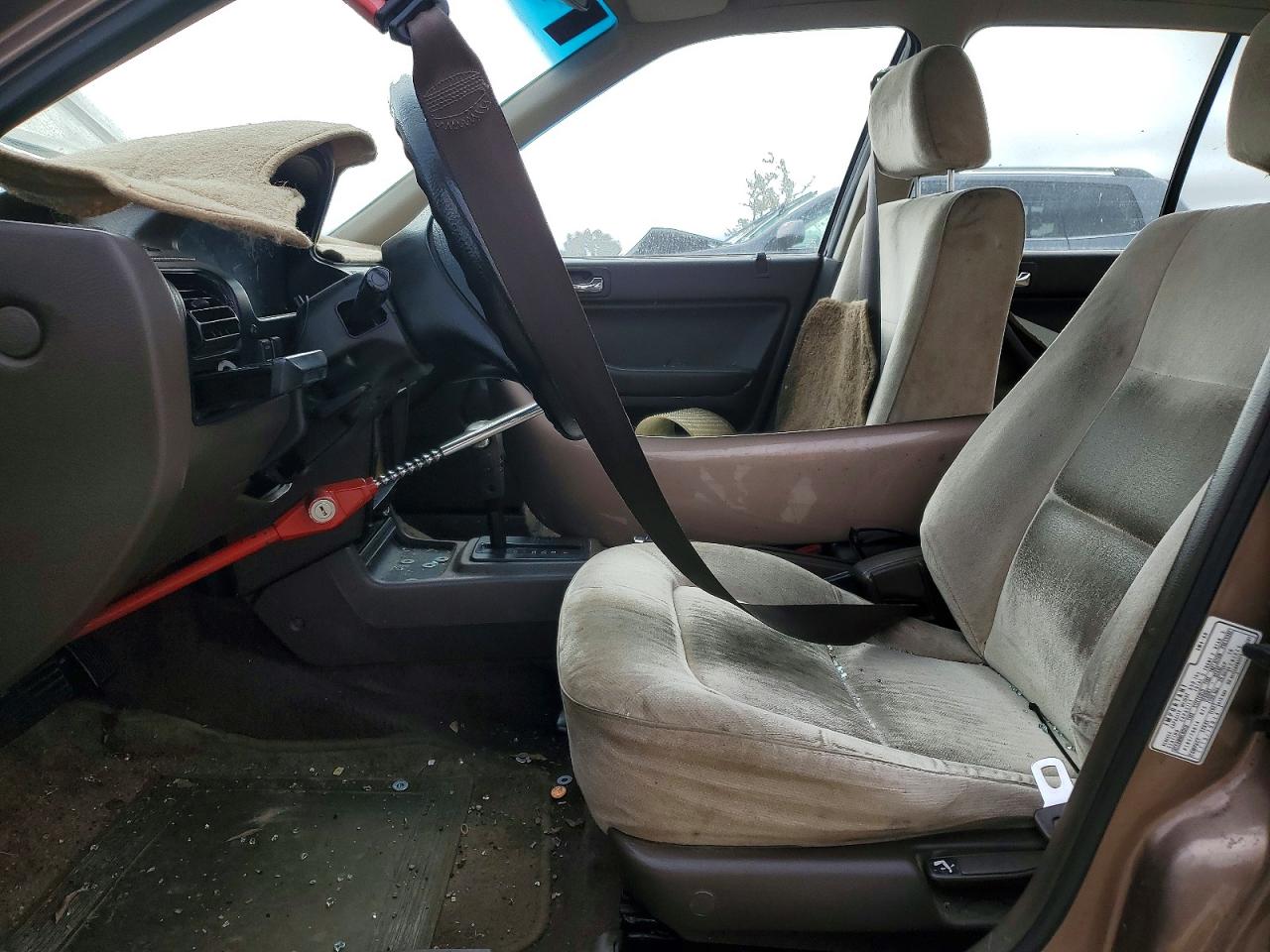 1990 Honda Accord Lx Tan vin: JHMCB7654LC084859