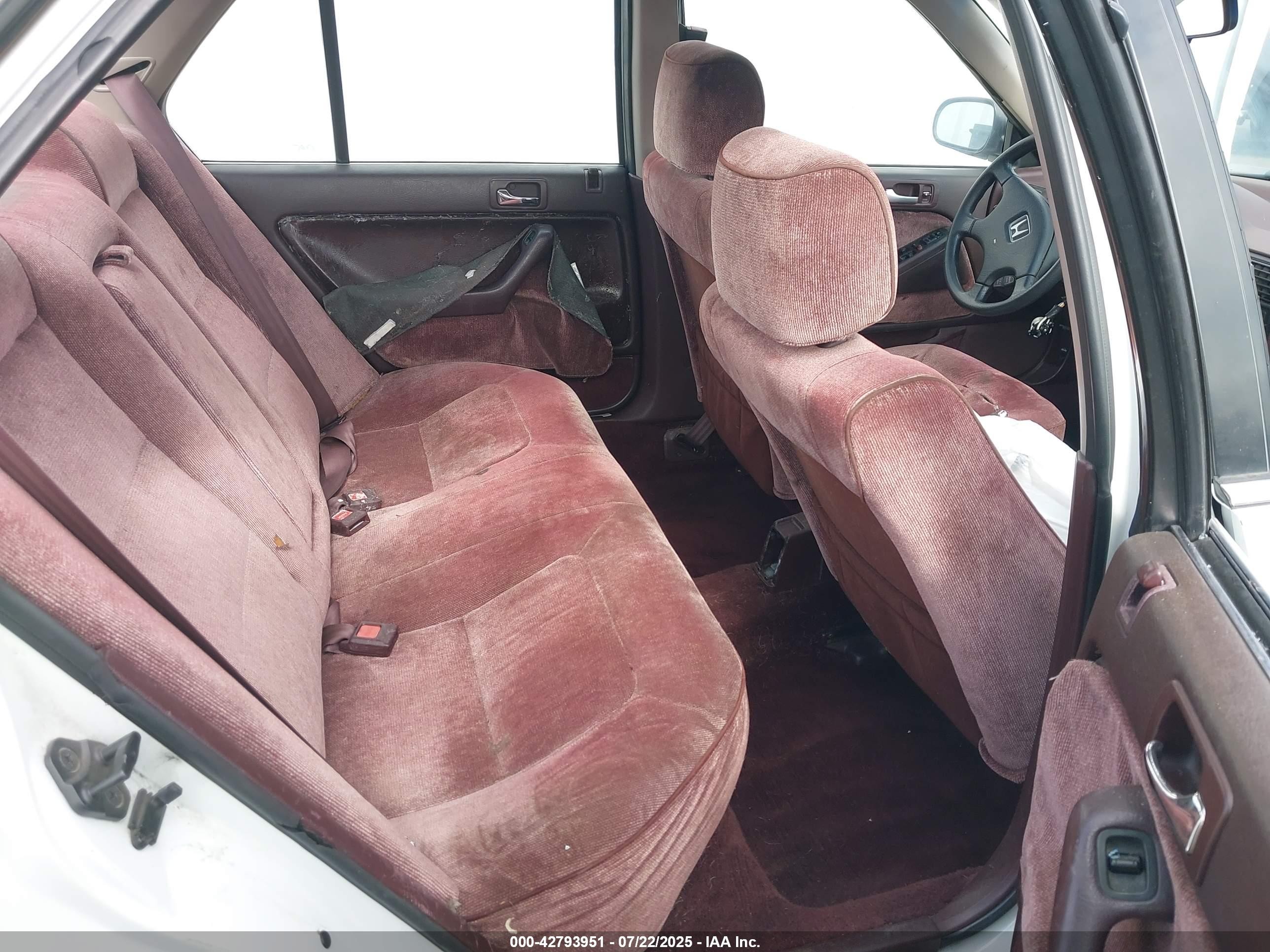 1990 Honda Accord Lx/ex Белый vin: JHMCB7657LC024042