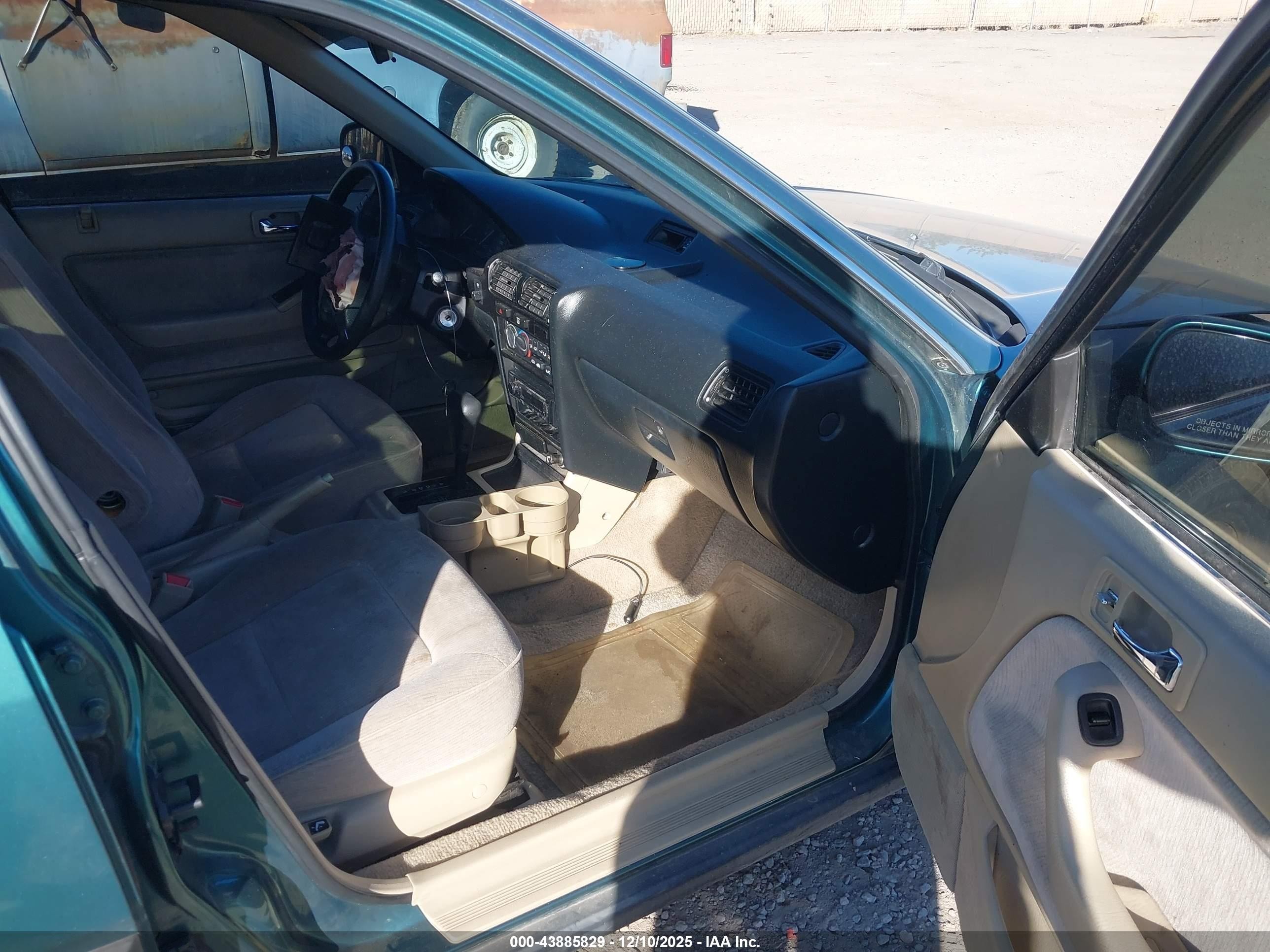 1993 Honda Accord Lx Зеленый vin: JHMCB7658PC021835
