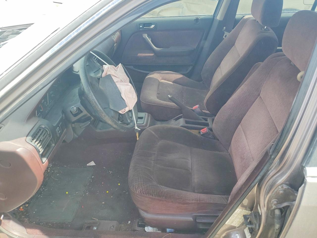 1993 Honda Accord Lx Brown vin: JHMCB7658PC046766