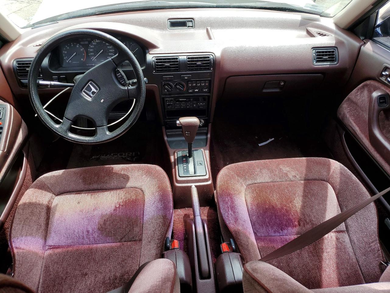 1990 Honda Accord Lx Silver vin: JHMCB765XLC051106