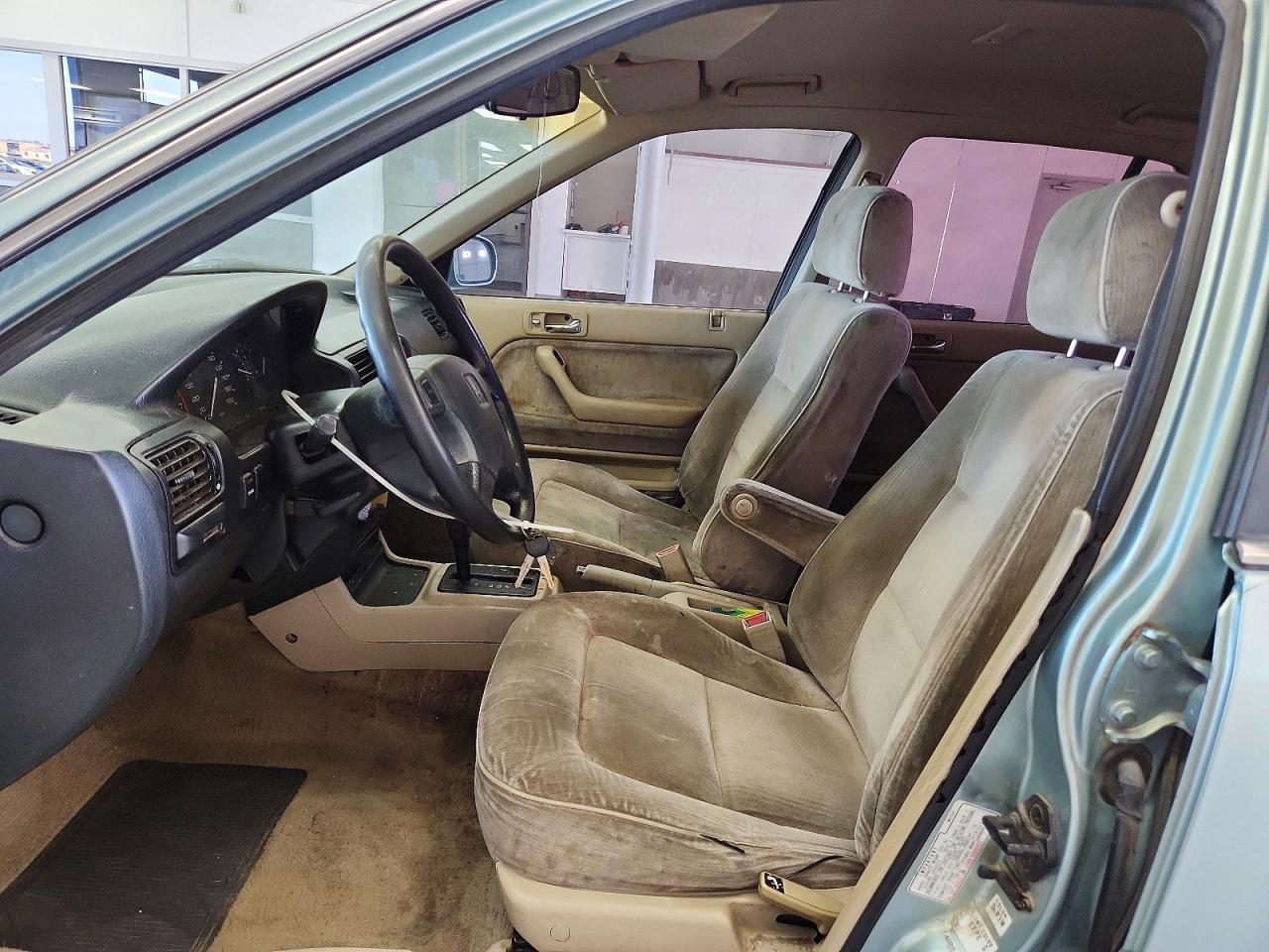 1992 Honda Accord Lx Green vin: JHMCB765XNC018805