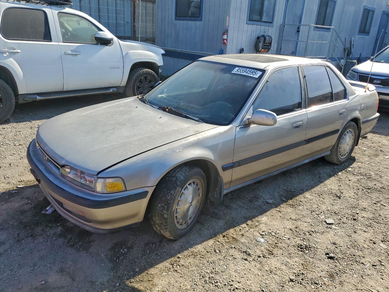 1991 Honda Accord Tan vin: JHMCB7660MC097523