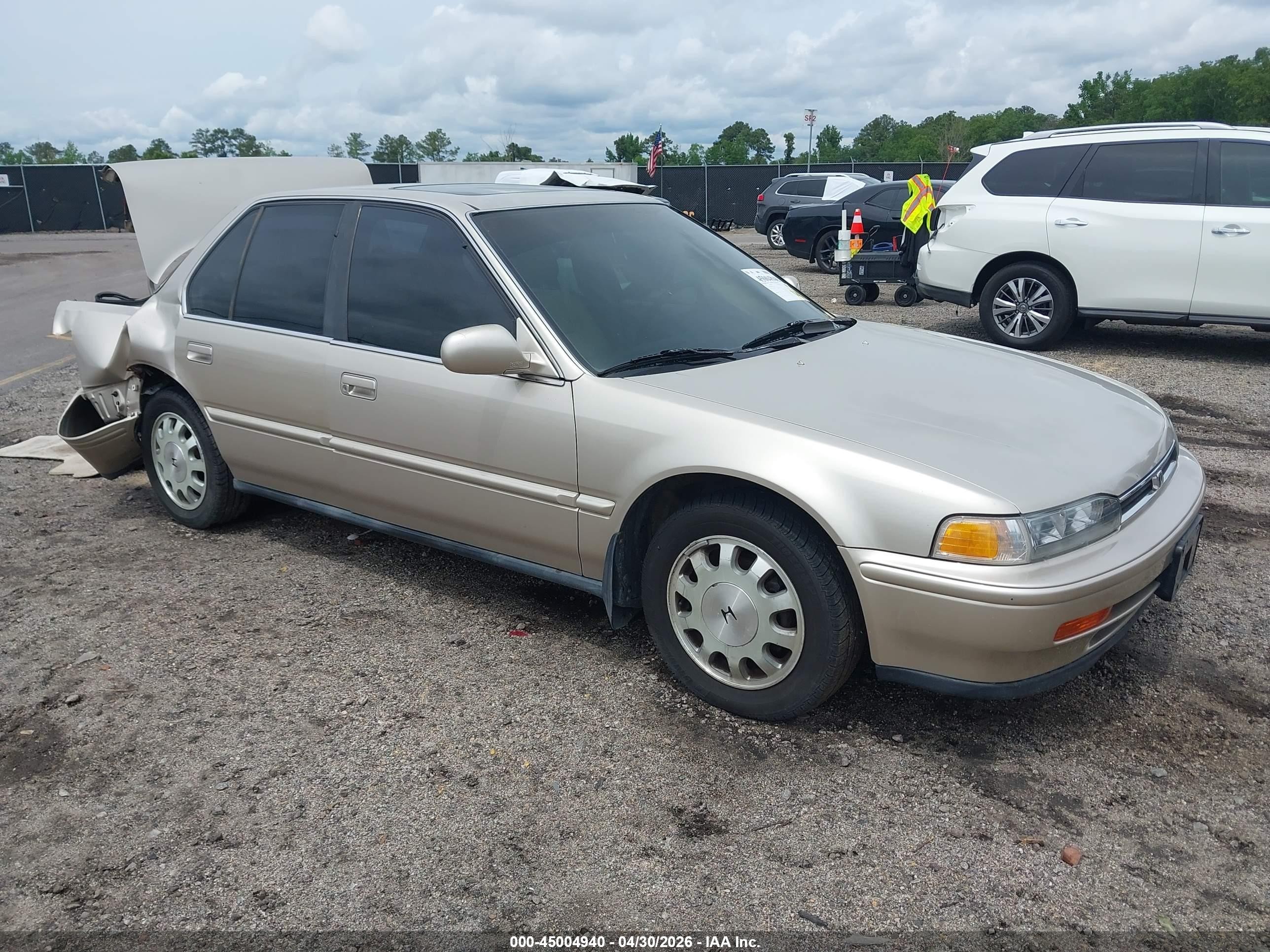 1993 Honda Accord Se Cream vin: JHMCB7687PC047269