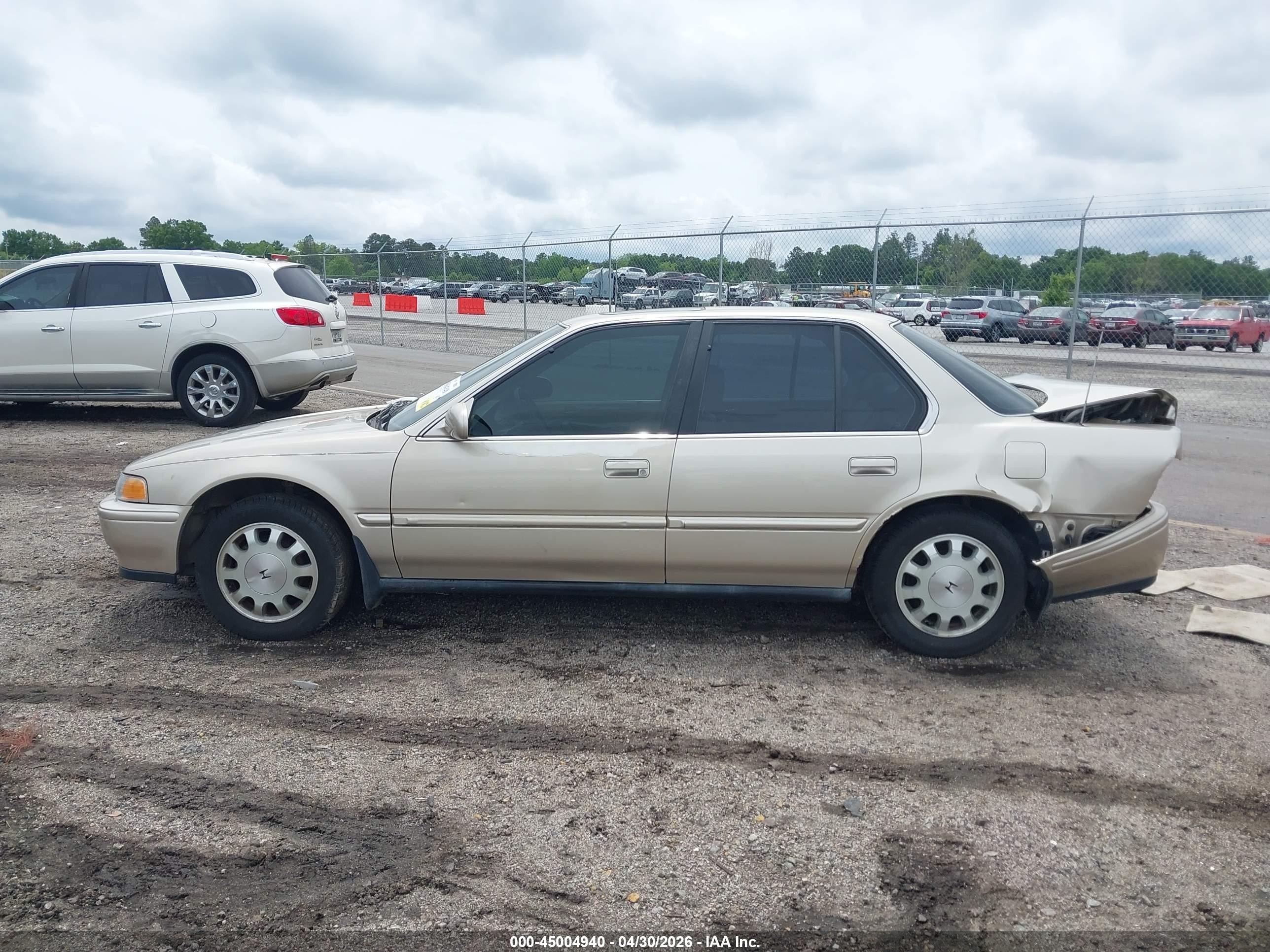 1993 Honda Accord Se Cream vin: JHMCB7687PC047269