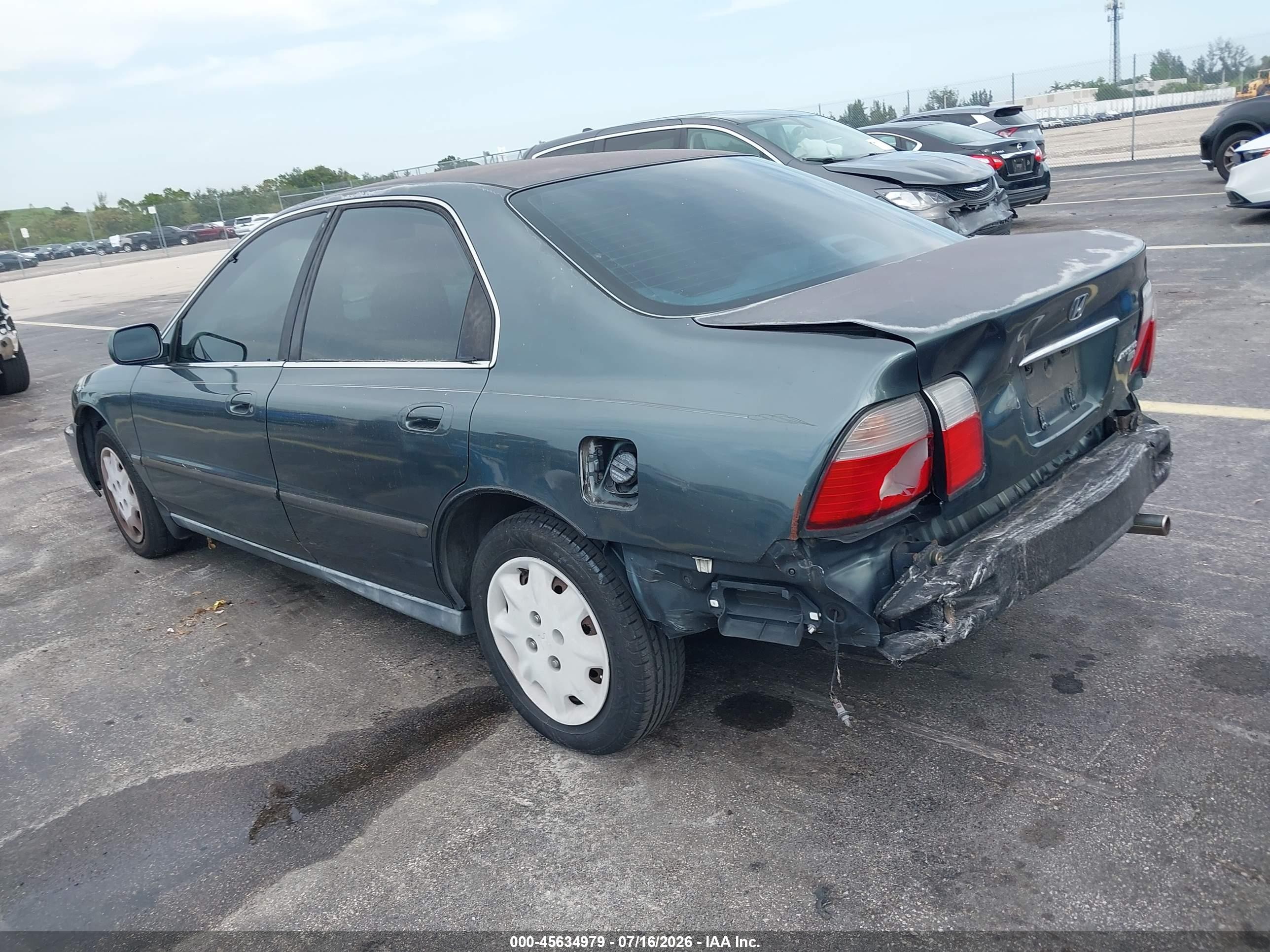 1997 Honda Accord Lx Green vin: JHMCD5635VC005991