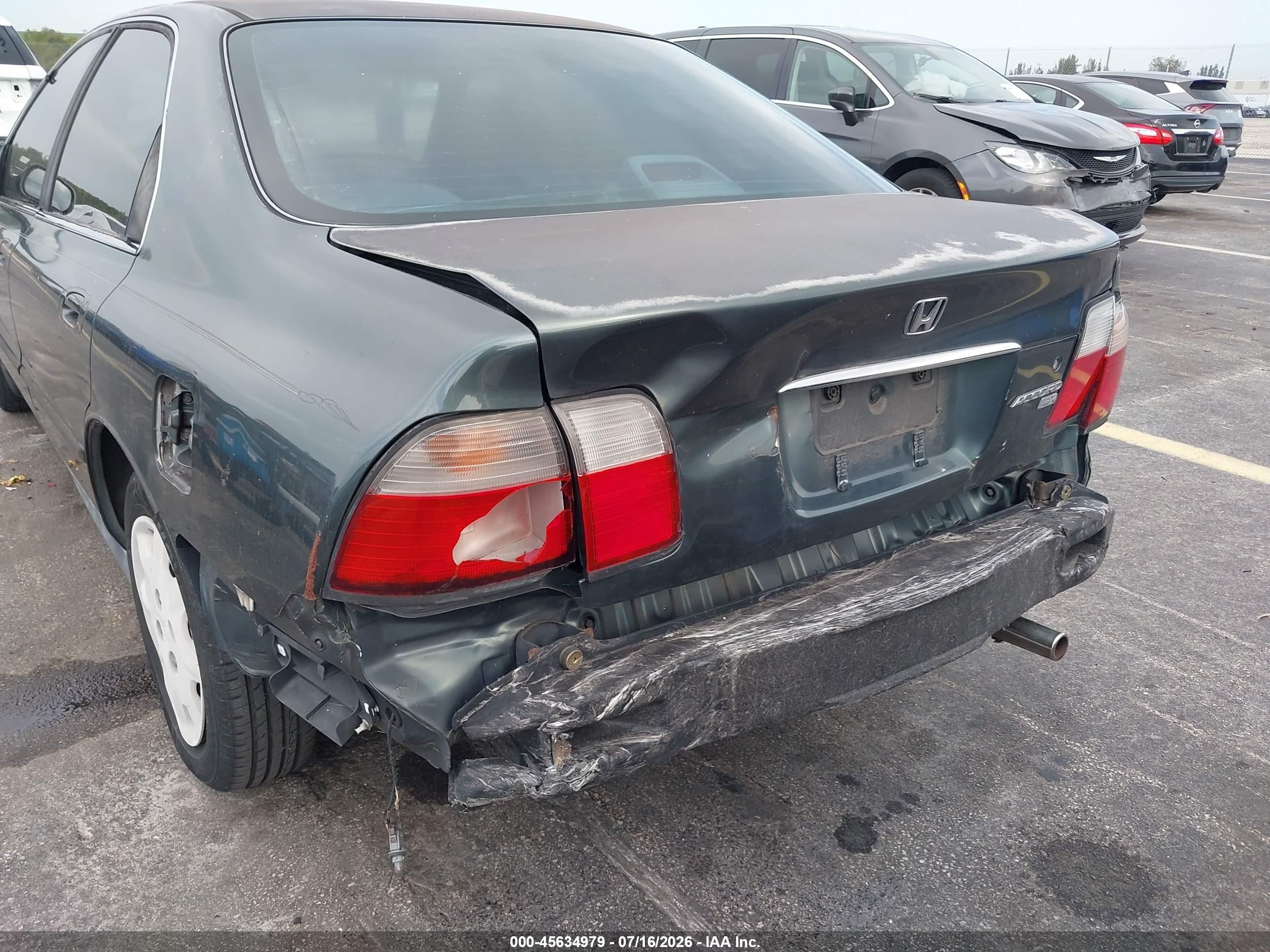 1997 Honda Accord Lx Green vin: JHMCD5635VC005991