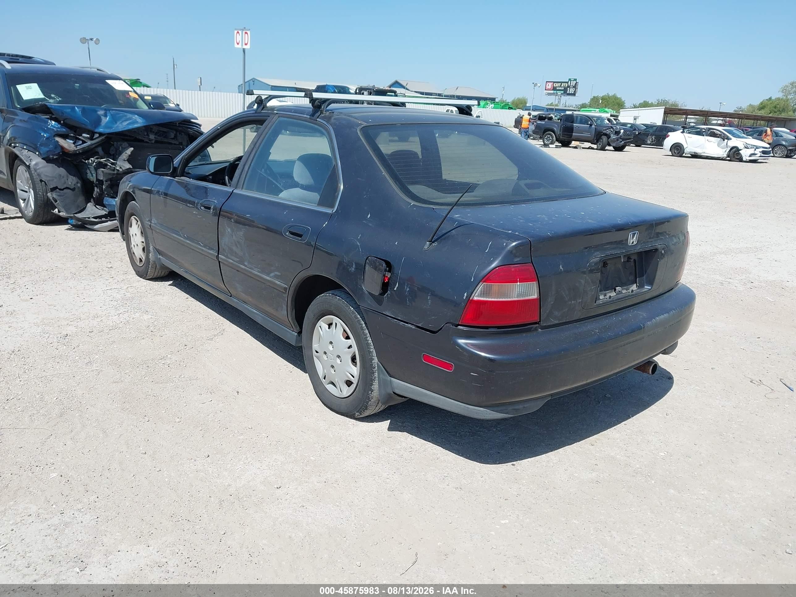 1995 Honda Accord Lx Blue vin: JHMCD5637SC063922