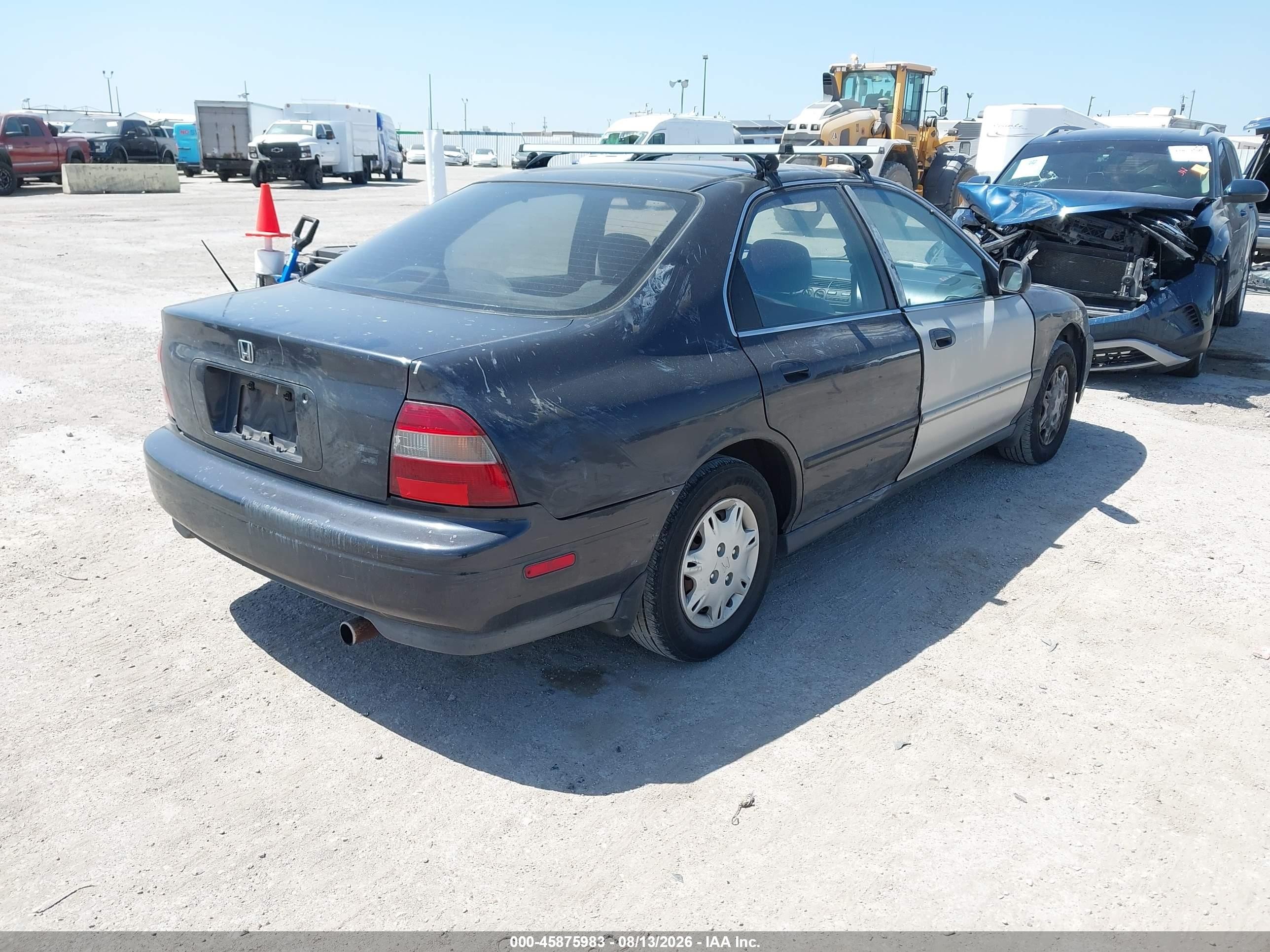 1995 Honda Accord Lx Blue vin: JHMCD5637SC063922