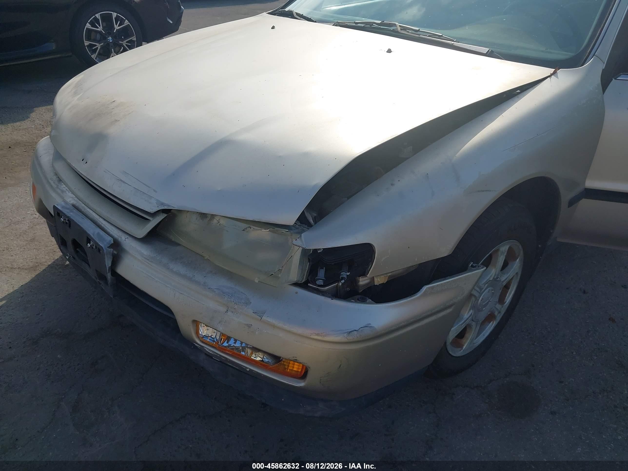 1994 Honda Accord Lx Beige vin: JHMCD5643RC048370