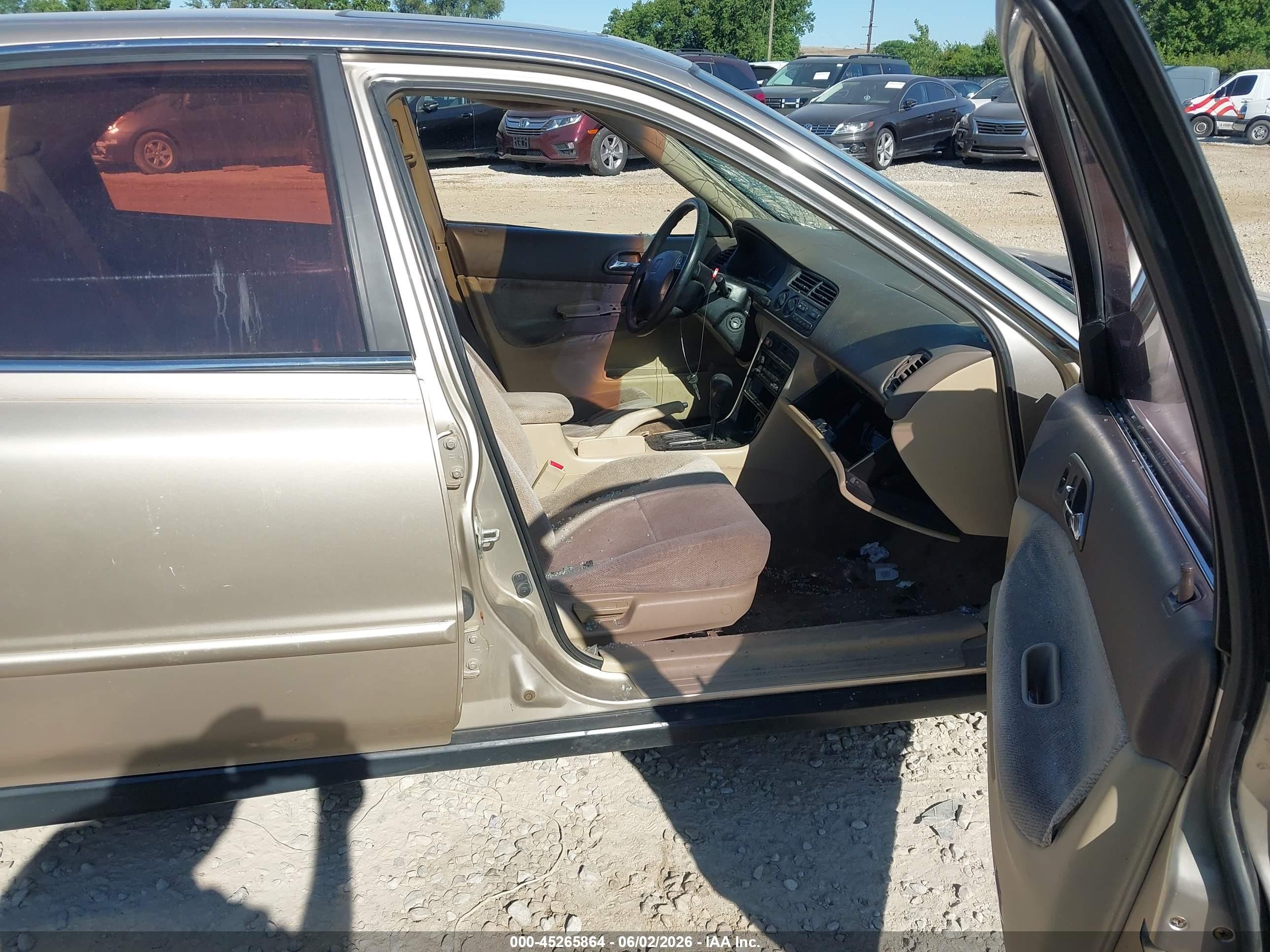 1994 Honda Accord Ex Tan vin: JHMCD5651RC061501