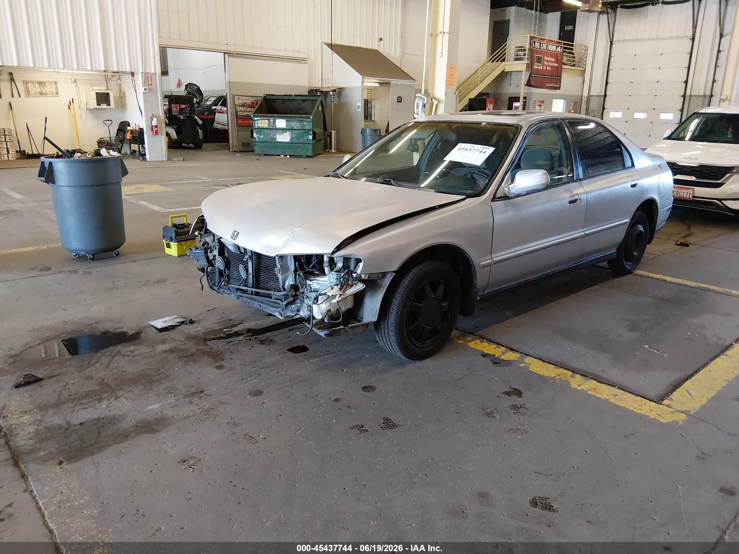 1994 Honda Accord Ex Silver vin: JHMCD565XRC094691