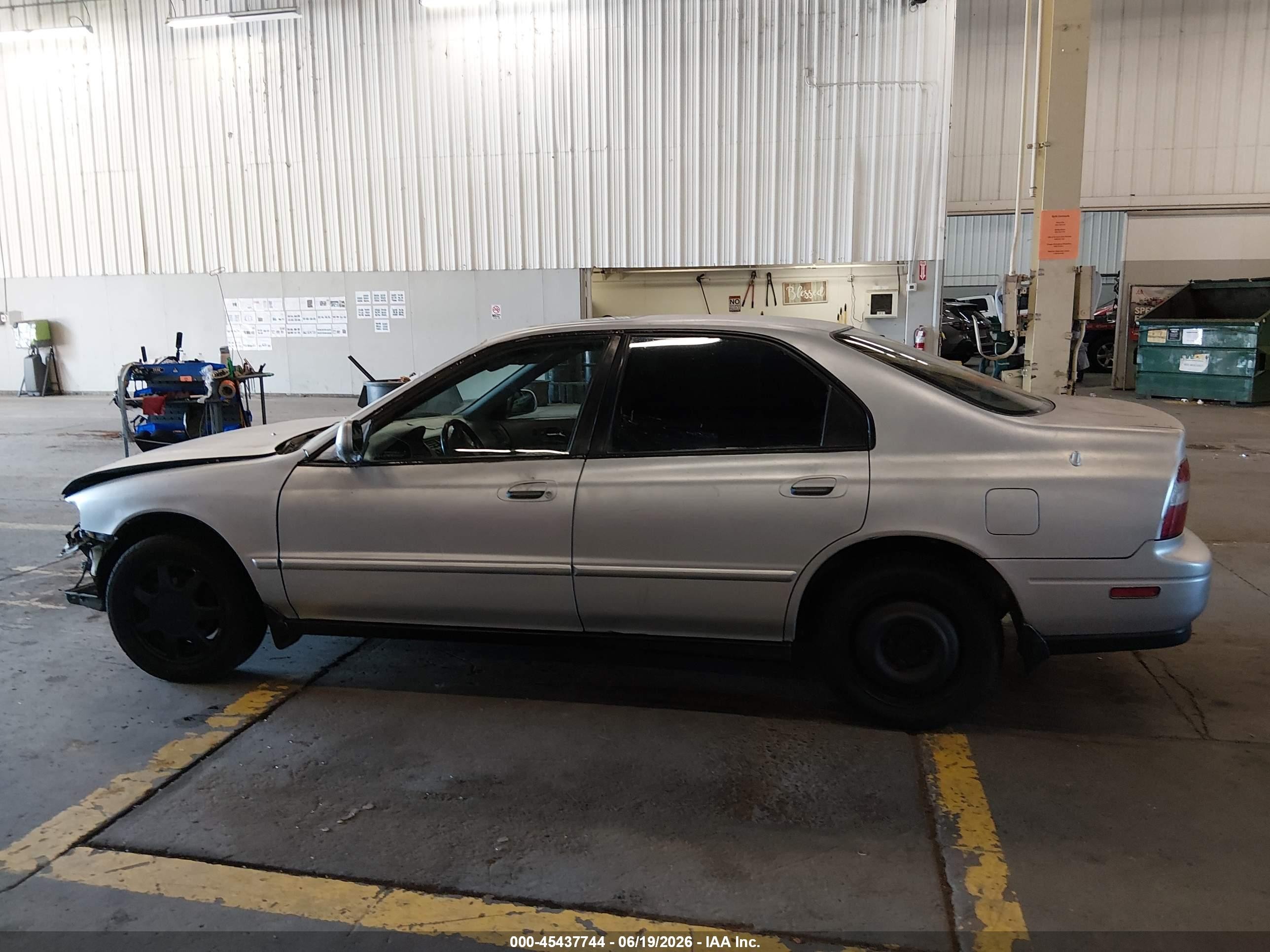 1994 Honda Accord Ex Silver vin: JHMCD565XRC094691