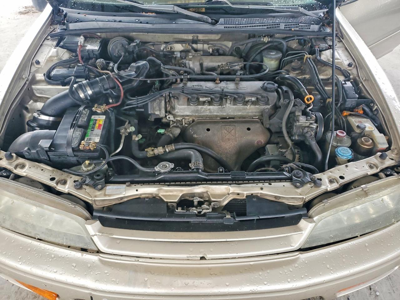 1994 Honda Accord Ex Gold vin: JHMCD5660RC035156