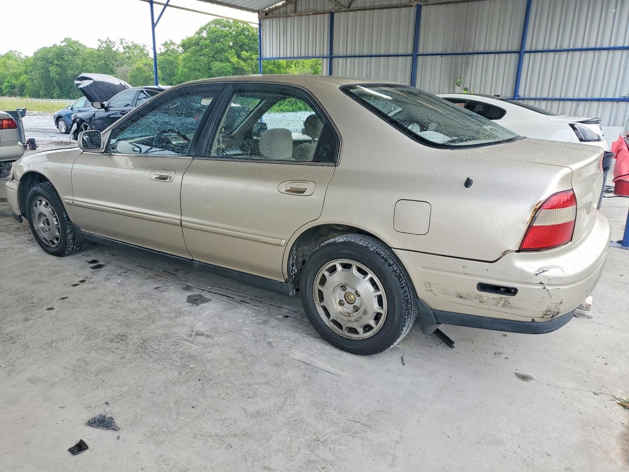 1994 Honda Accord Ex Gold vin: JHMCD5660RC035156