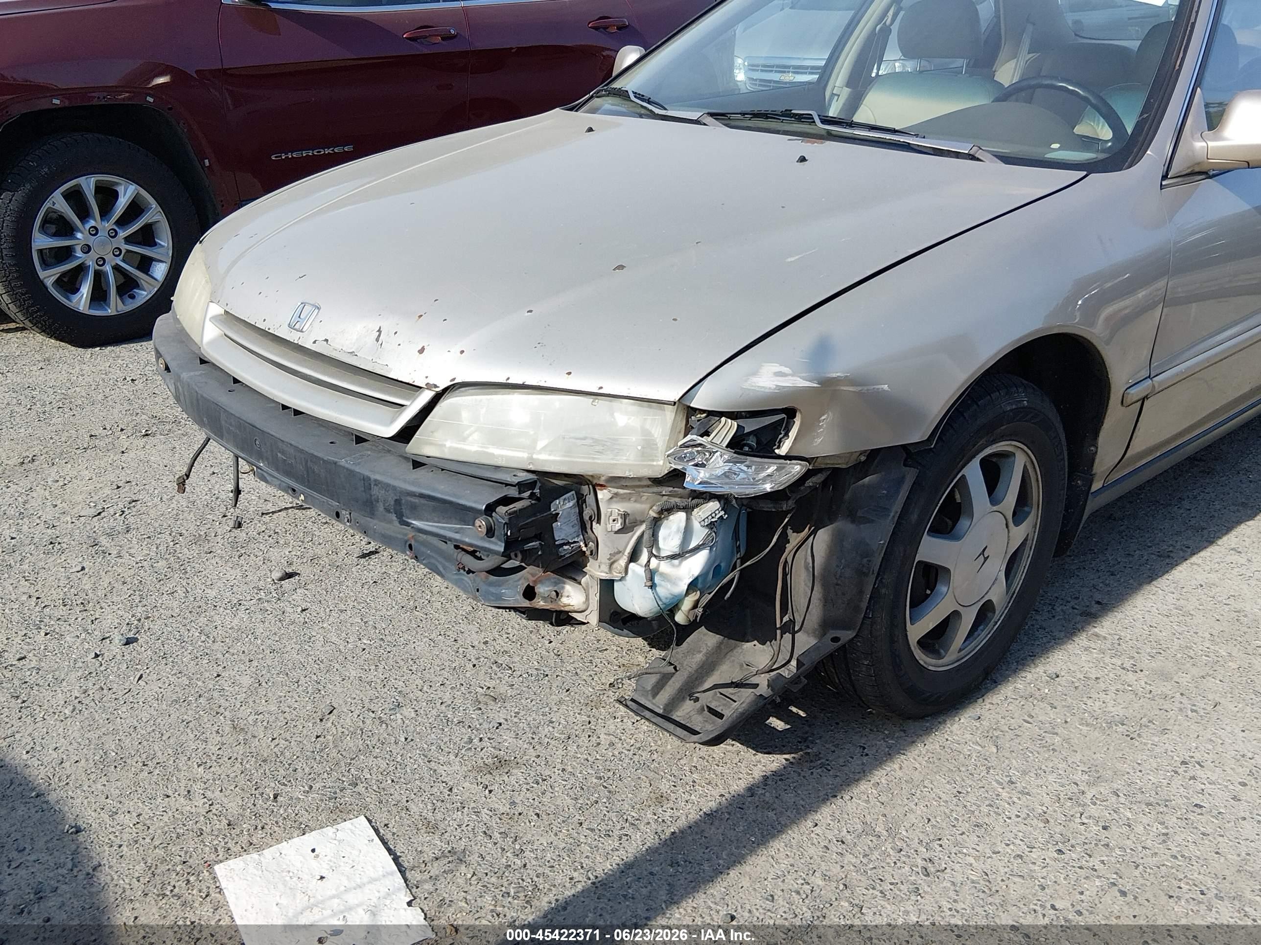 1995 Honda Accord Ex Gold vin: JHMCD5662SC053714