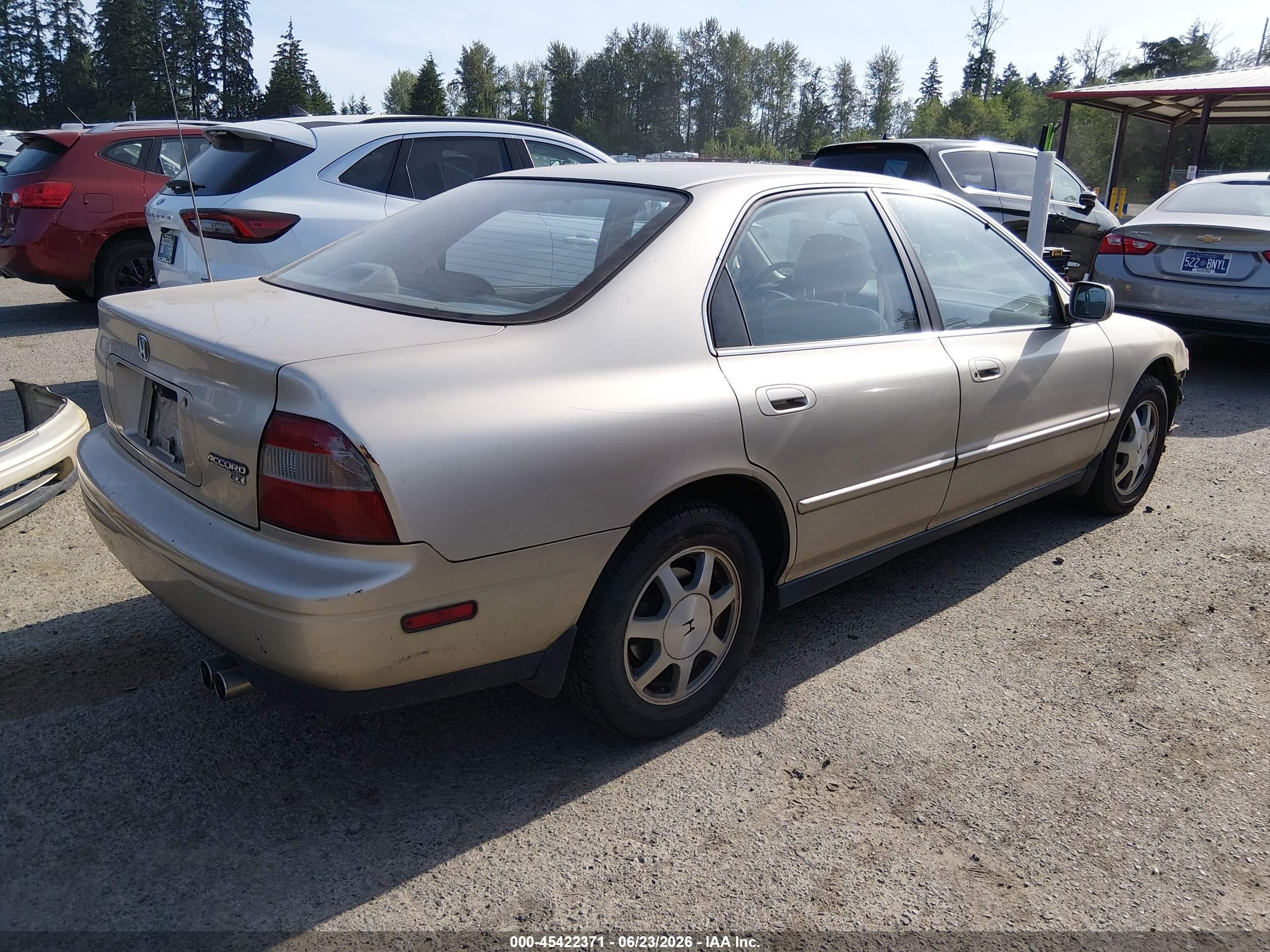 1995 Honda Accord Ex Gold vin: JHMCD5662SC053714