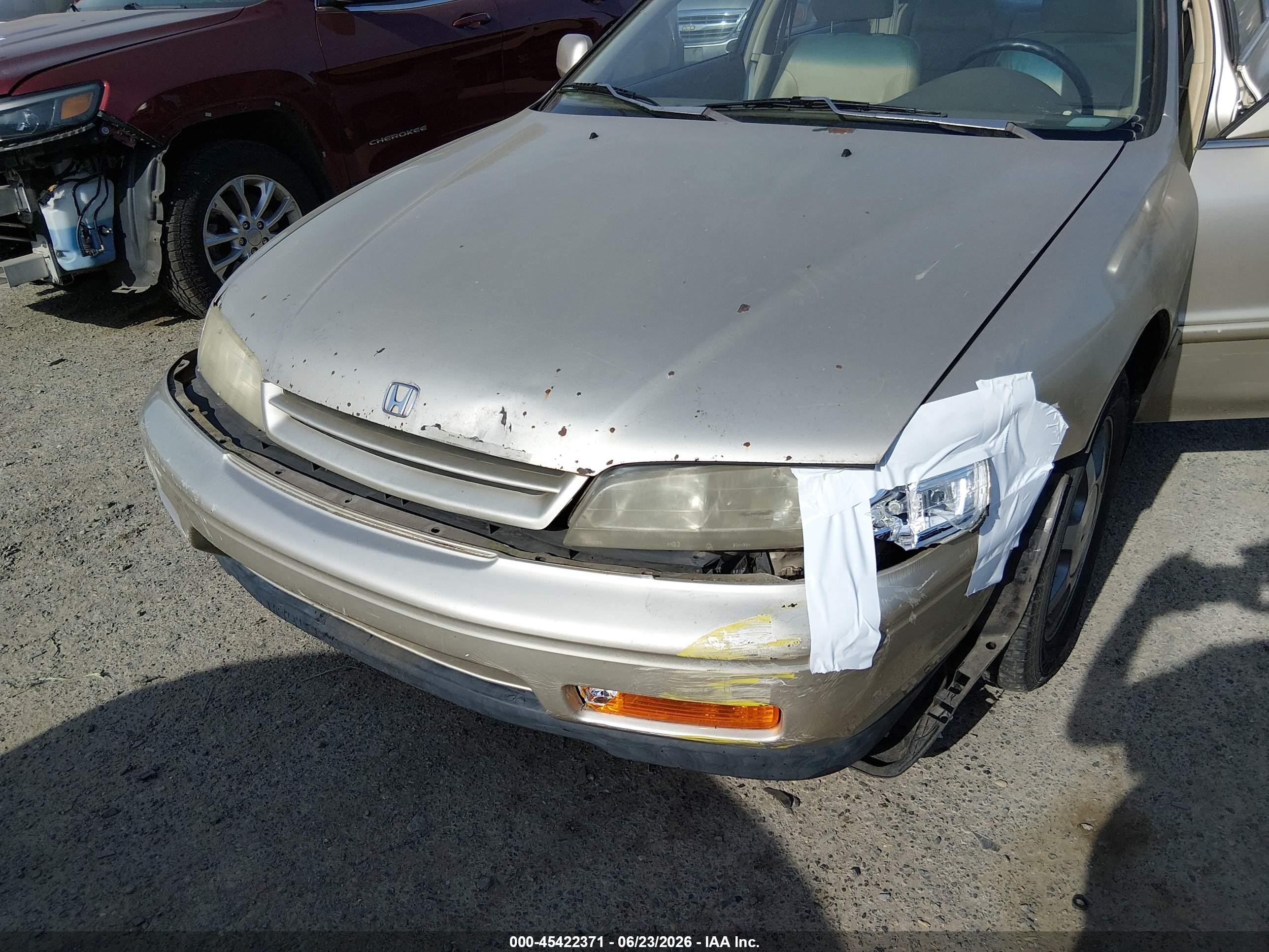 1995 Honda Accord Ex Gold vin: JHMCD5662SC053714