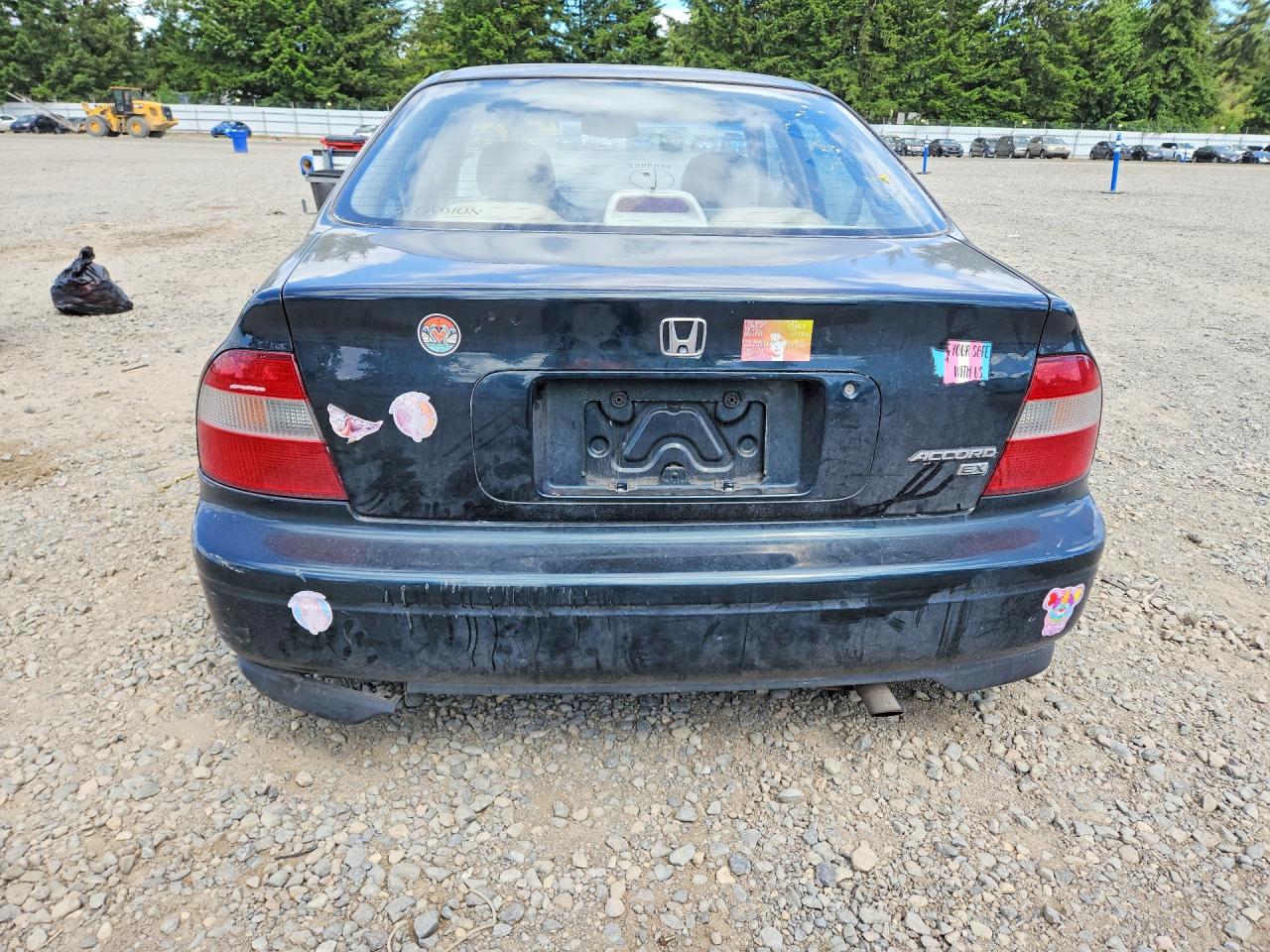 1994 Honda Accord Ex Green vin: JHMCD5667RC031749