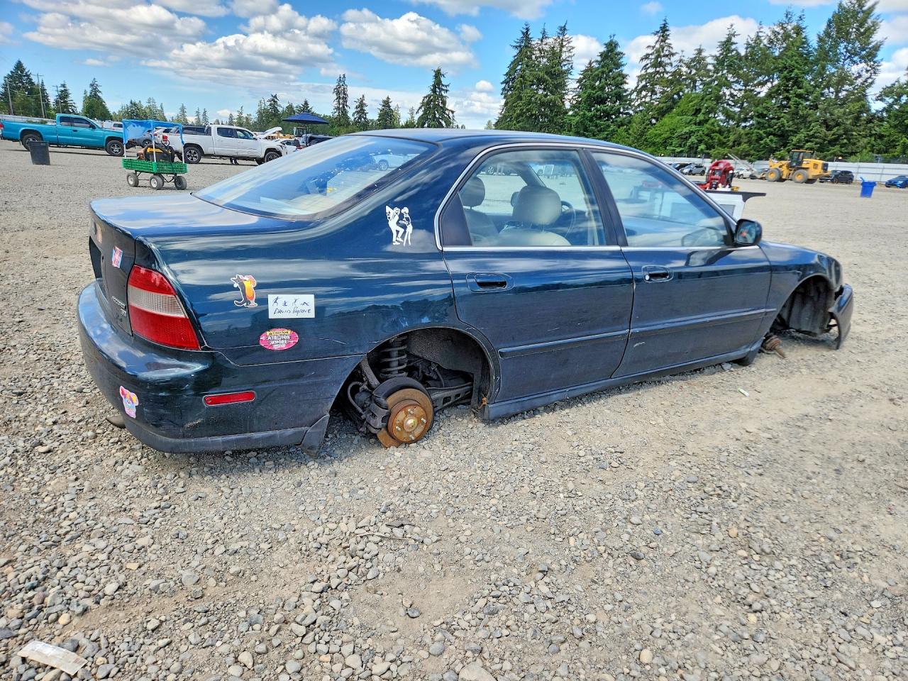 1994 Honda Accord Ex Green vin: JHMCD5667RC031749