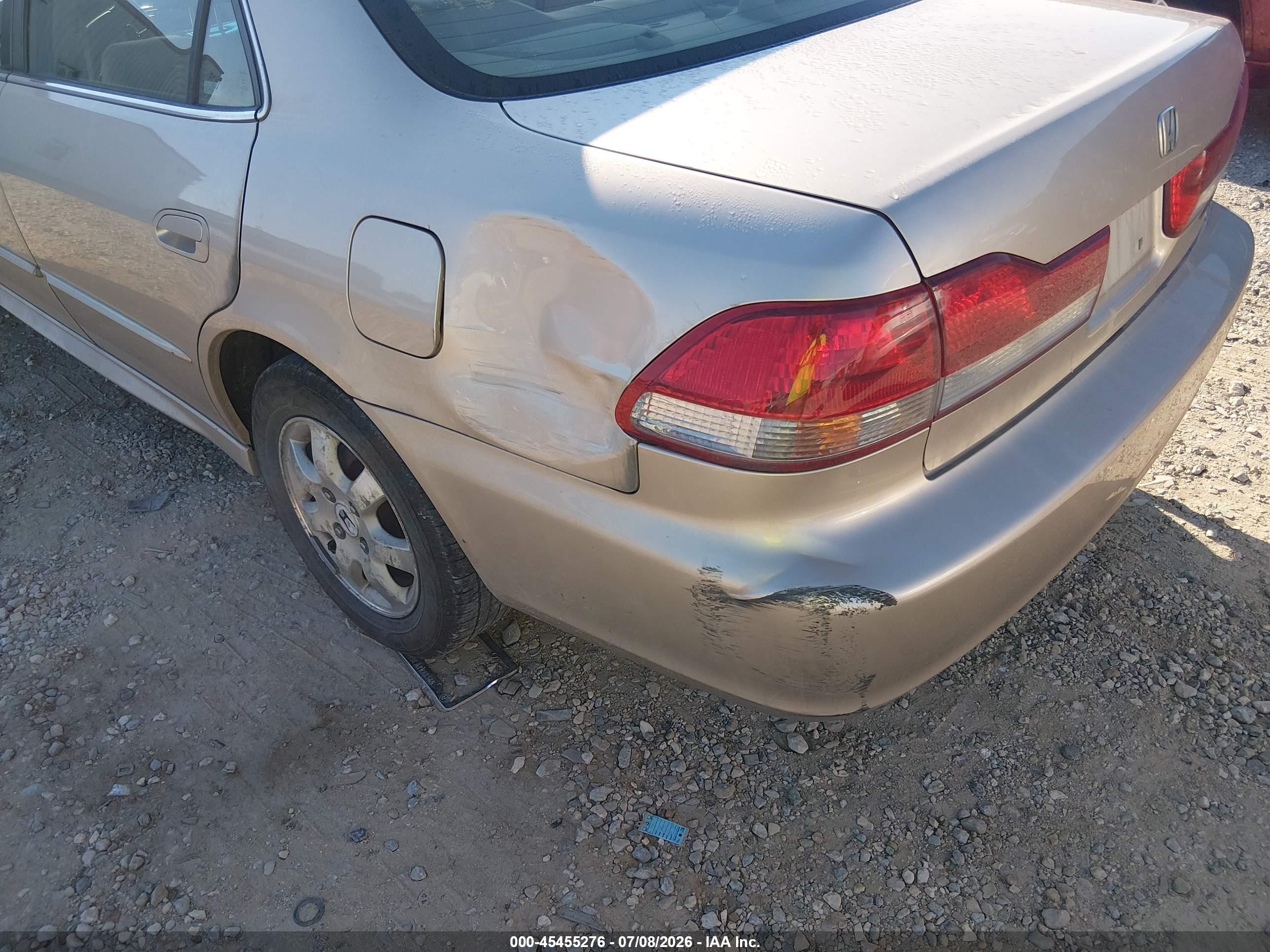 2001 Honda Accord 2.3 Ex Gold vin: JHMCG55651C012923