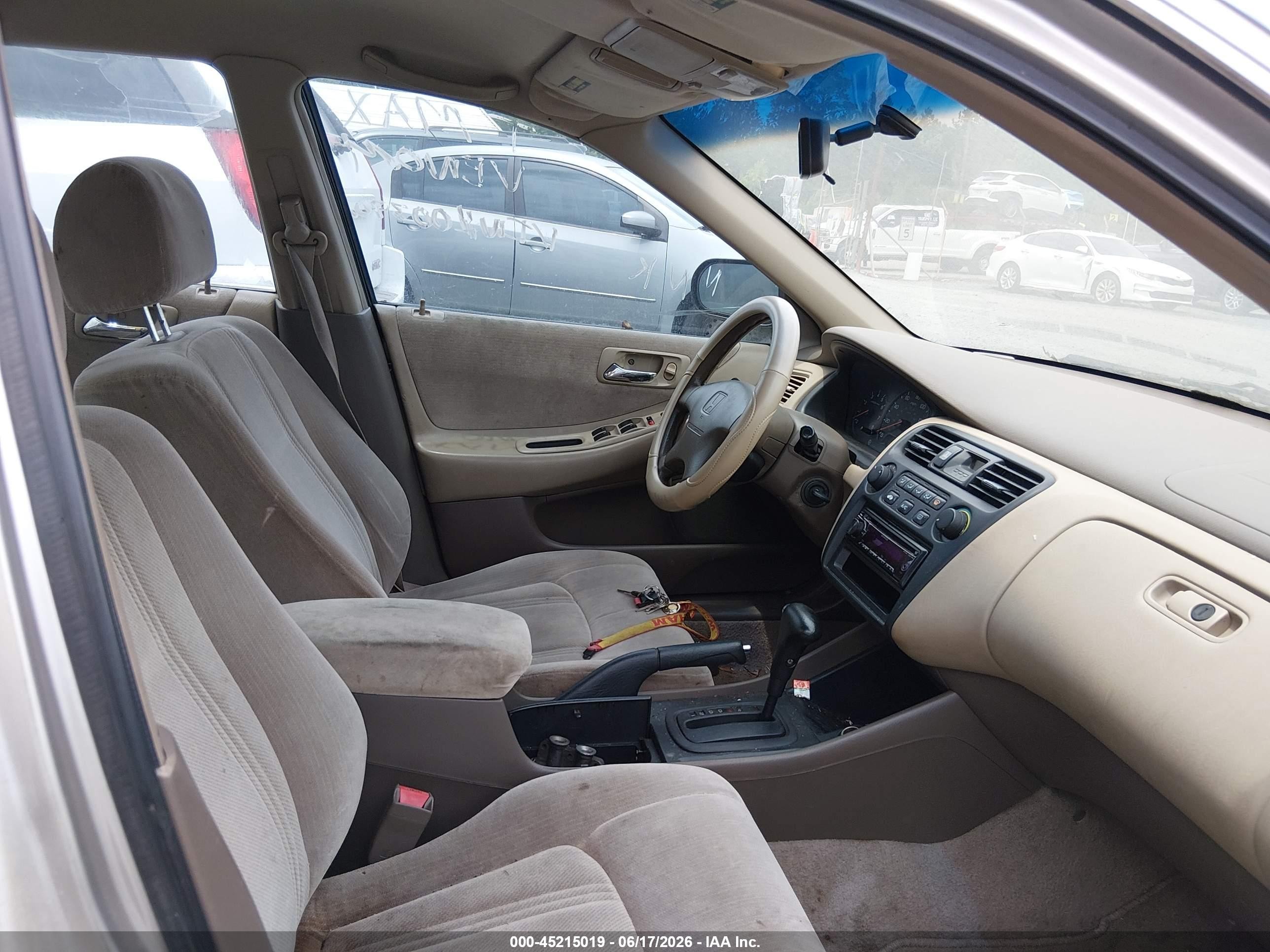1999 Honda Accord Lx Beige vin: JHMCG5641XC003903