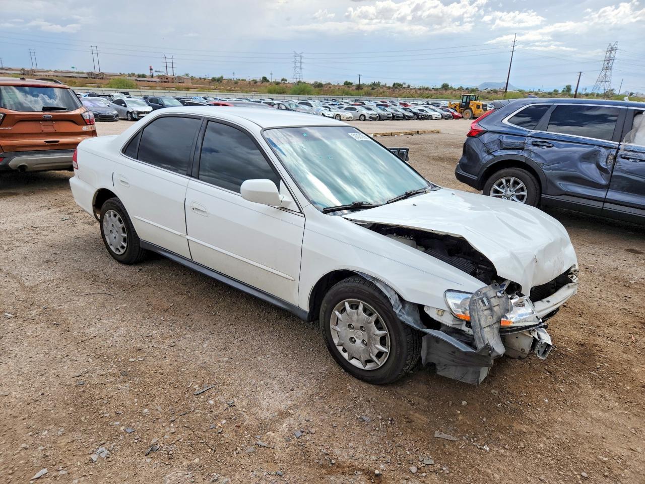 2001 Honda Accord Lx Белый vin: JHMCG56431C031824