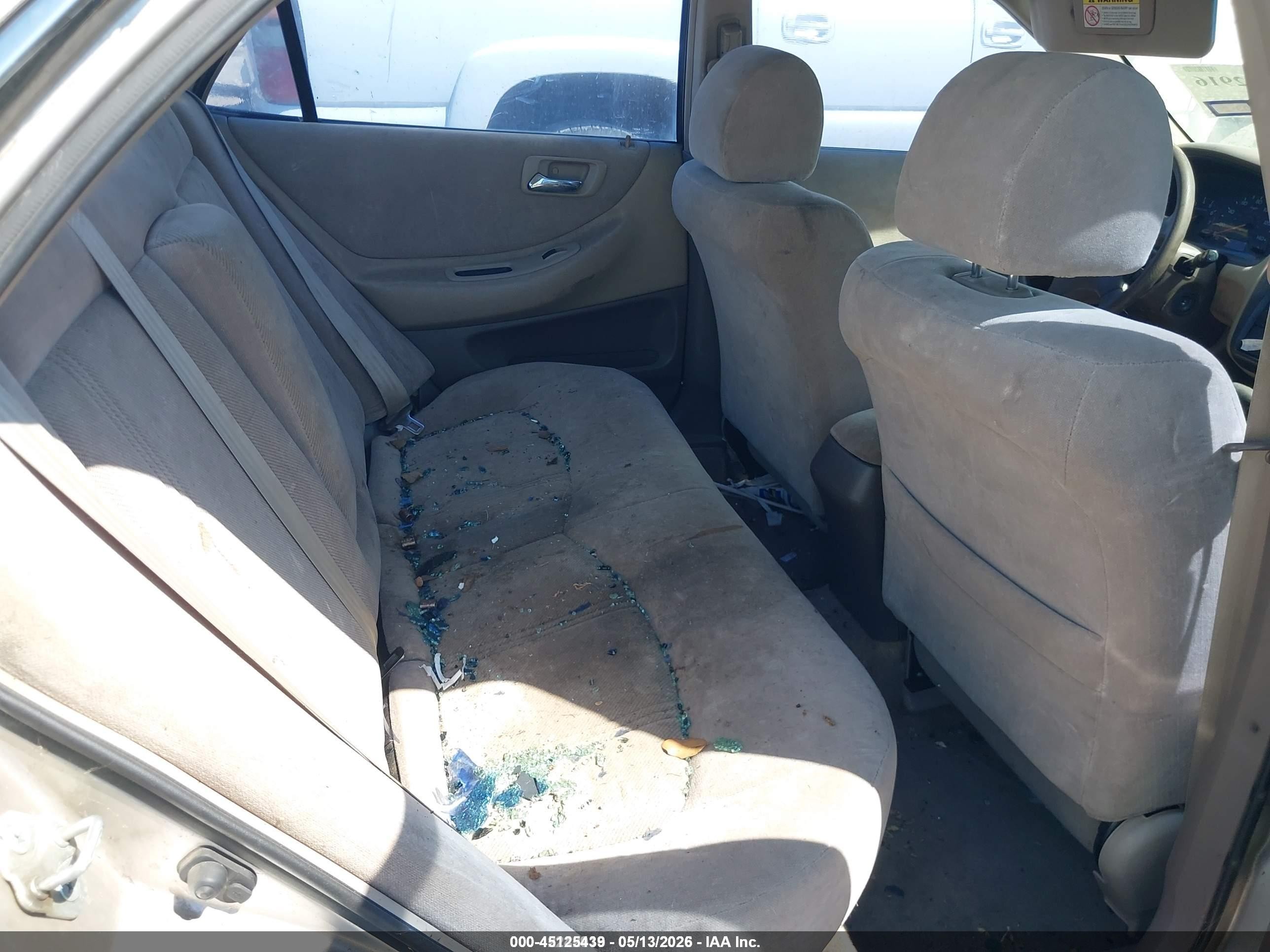 1999 Honda Accord Lx Champagne vin: JHMCG5644XC034434