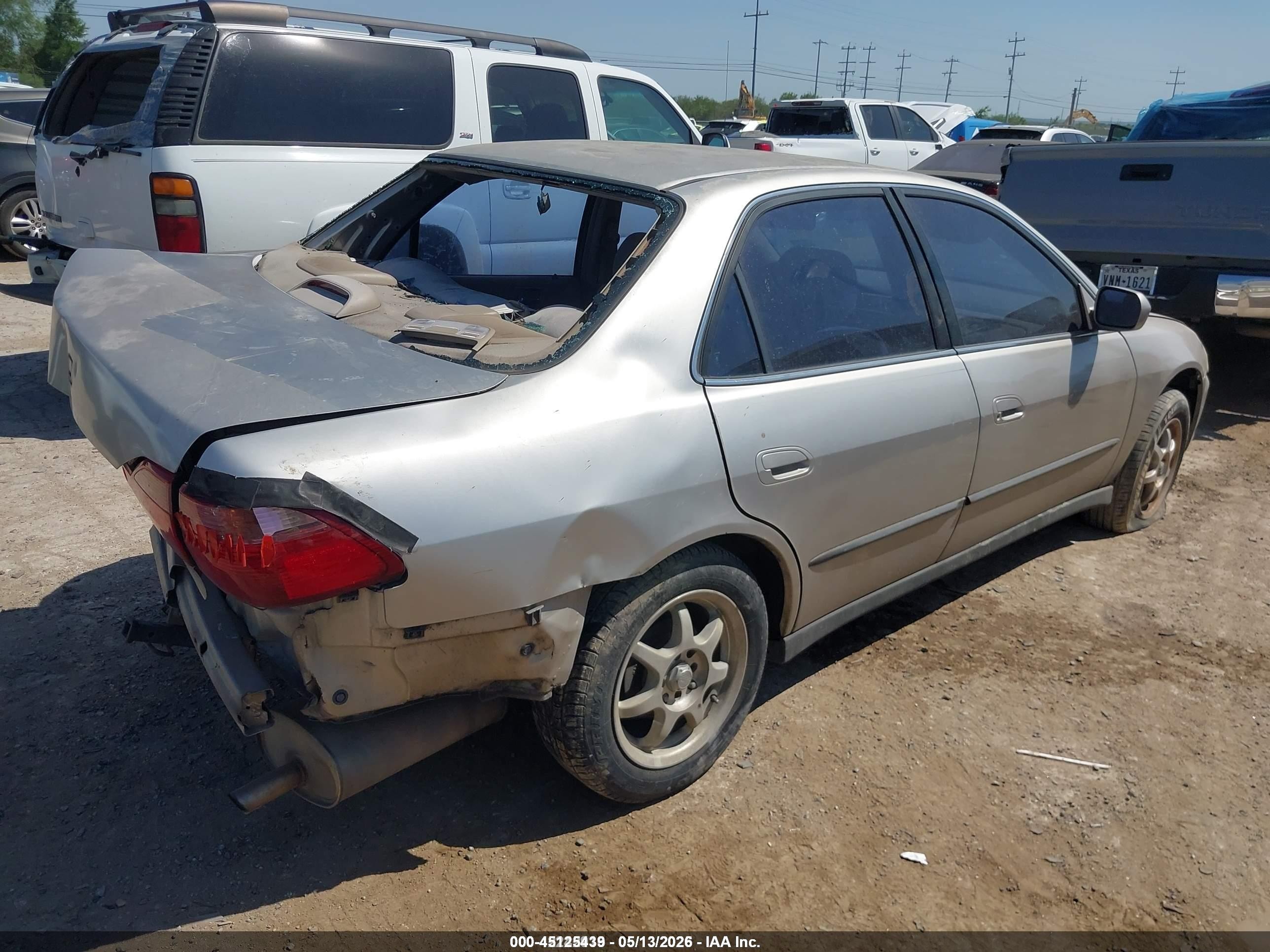 1999 Honda Accord Lx Champagne vin: JHMCG5644XC034434