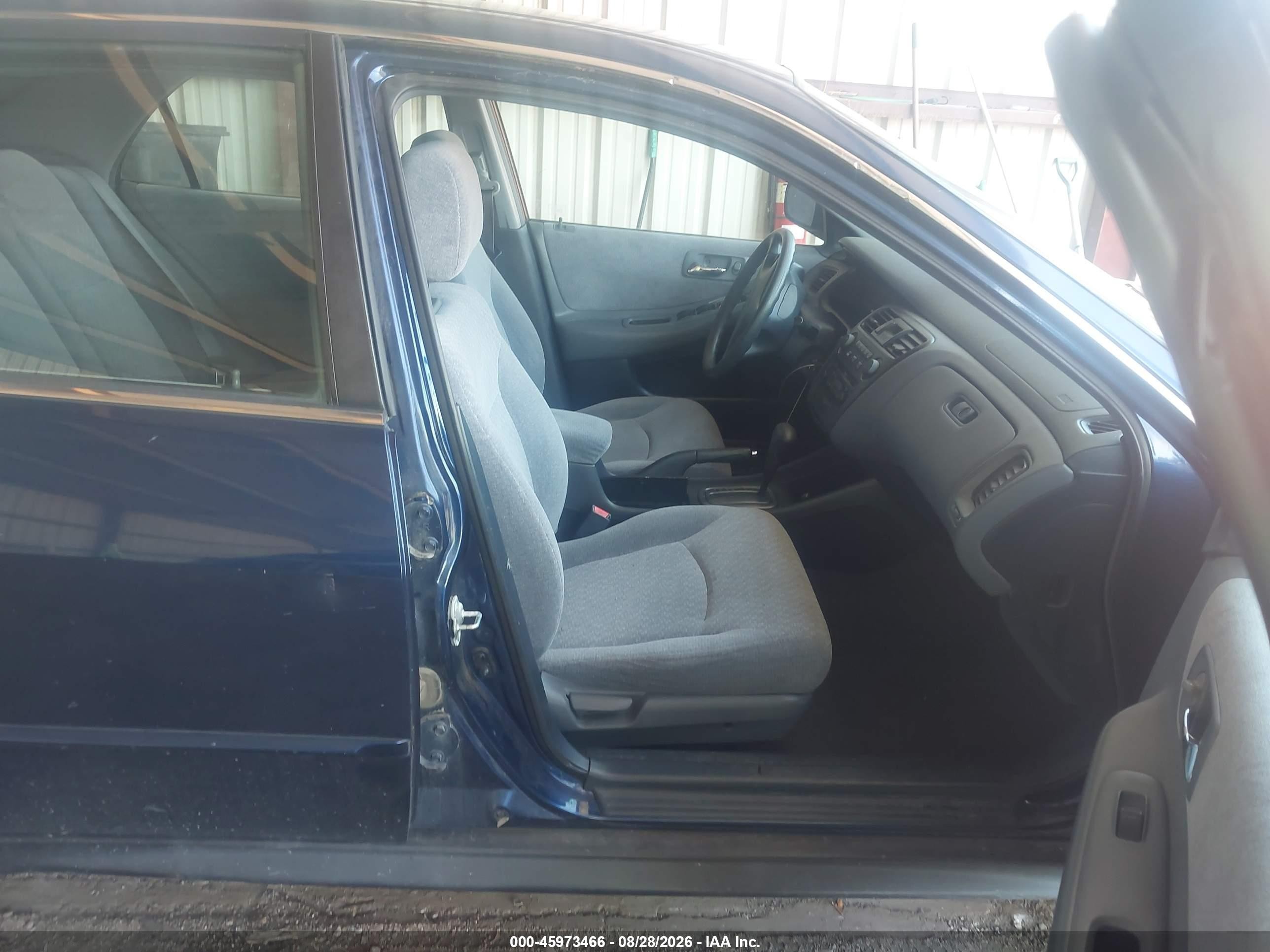 2002 Honda Accord 2.3 Lx Blue vin: JHMCG56452C001760
